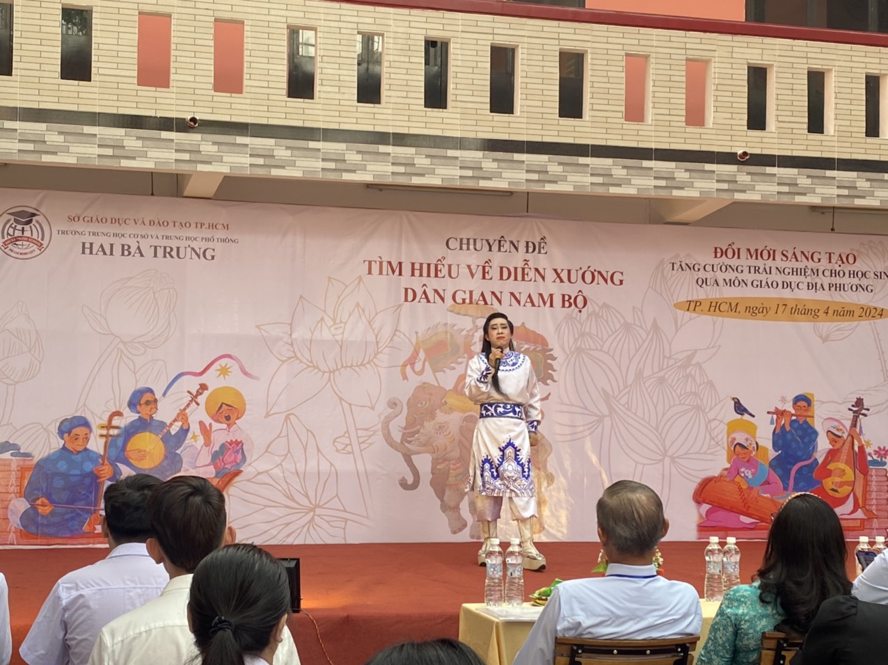 TP HCM: Học sinh lần đầu được biết