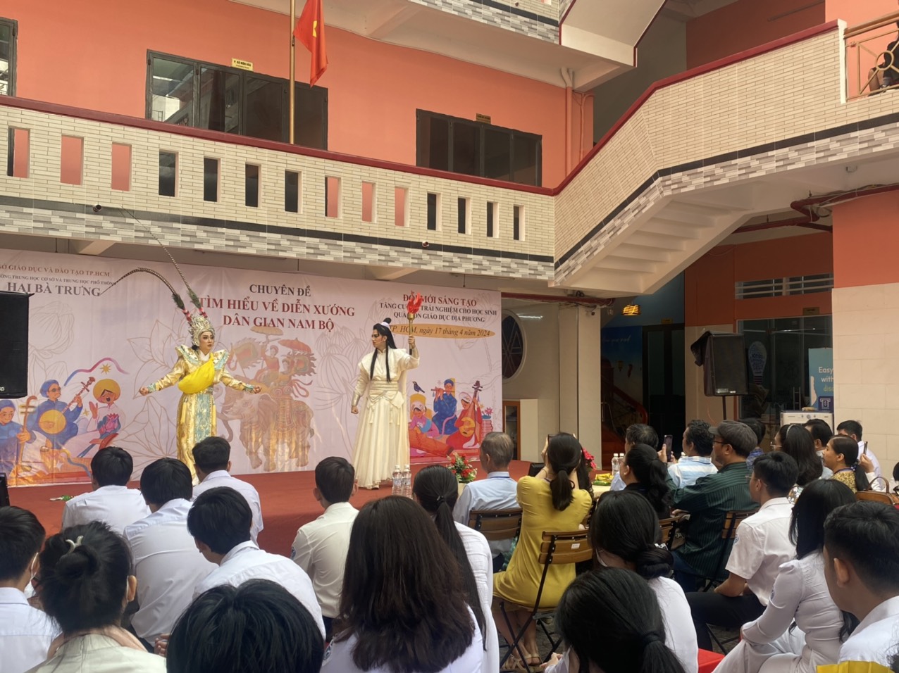 TP HCM: Học sinh lần đầu được biết