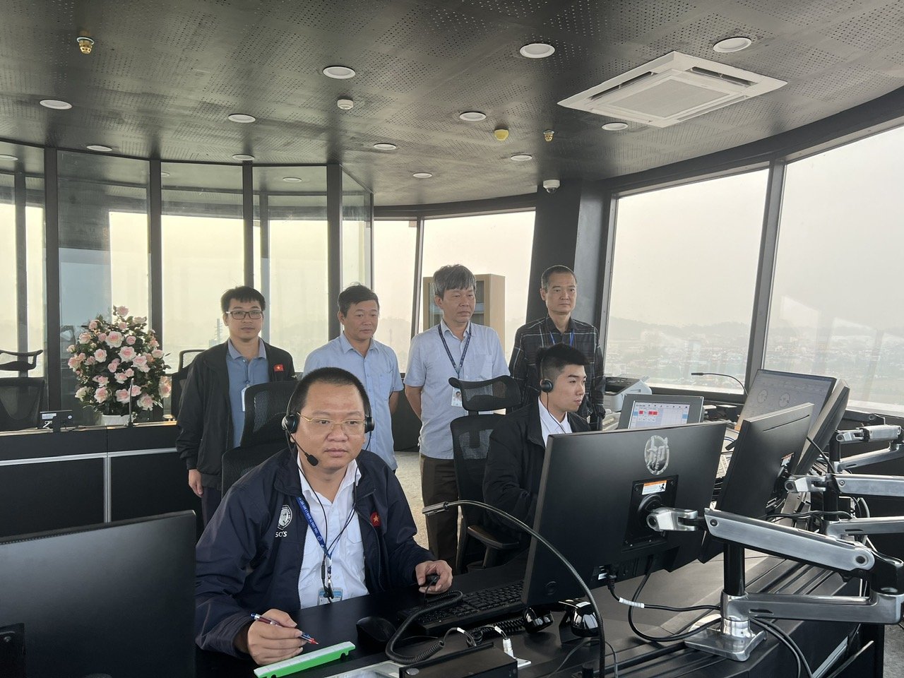 S&acirc;n bay Điện Bi&ecirc;n c&oacute; đ&agrave;i kiểm so&aacute;t kh&ocirc;ng lưu mới- Ảnh 1.