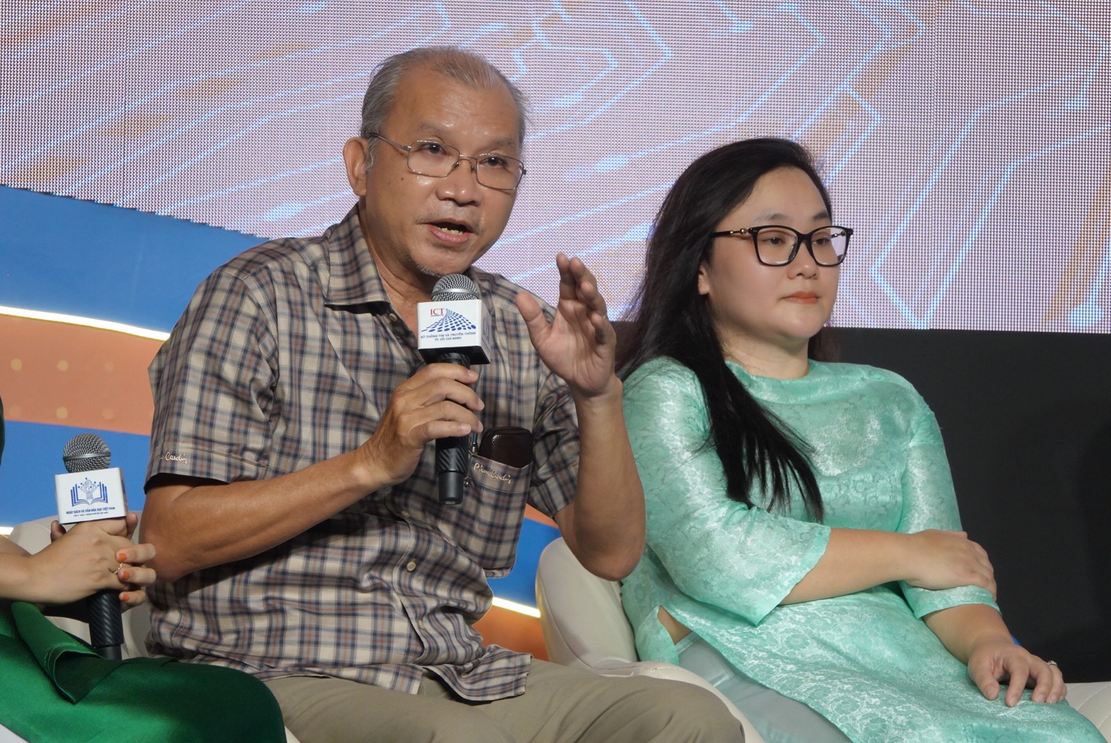 Gi&aacute; trị tinh hoa của tư liệu cổ- Ảnh 3.