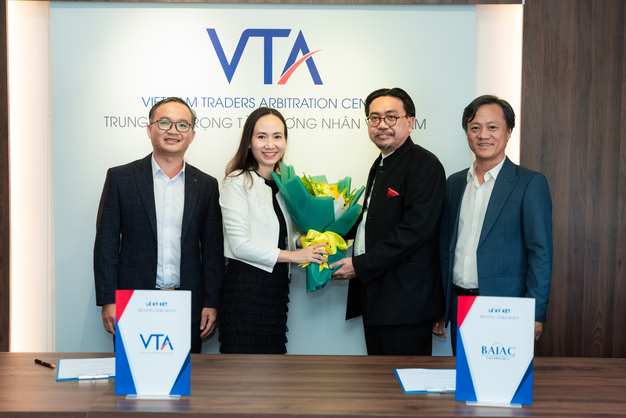 Lễ ký kết thỏa thuận hợp tác chiến lược- Ảnh 3. Lễ ký kết thỏa thuận hợp tác chiến lược- Ảnh 3.