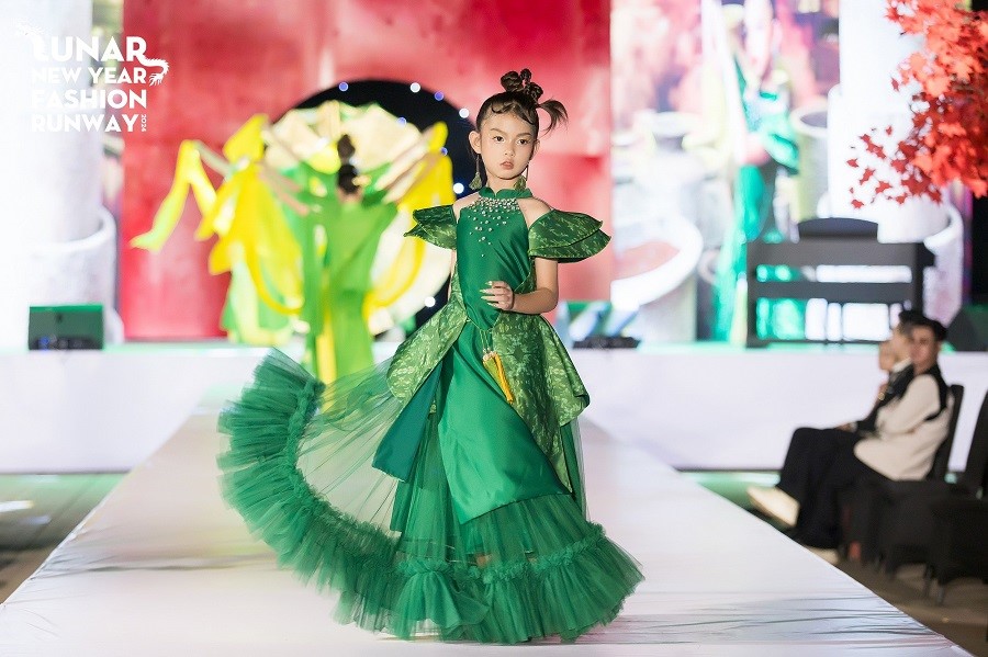 MC nh&iacute; Nguyễn Do&atilde;n Ho&agrave;ng Kim: Từ "b&agrave; cụ non" đến MC, mẫu nh&iacute; t&agrave;i năng- Ảnh 1.