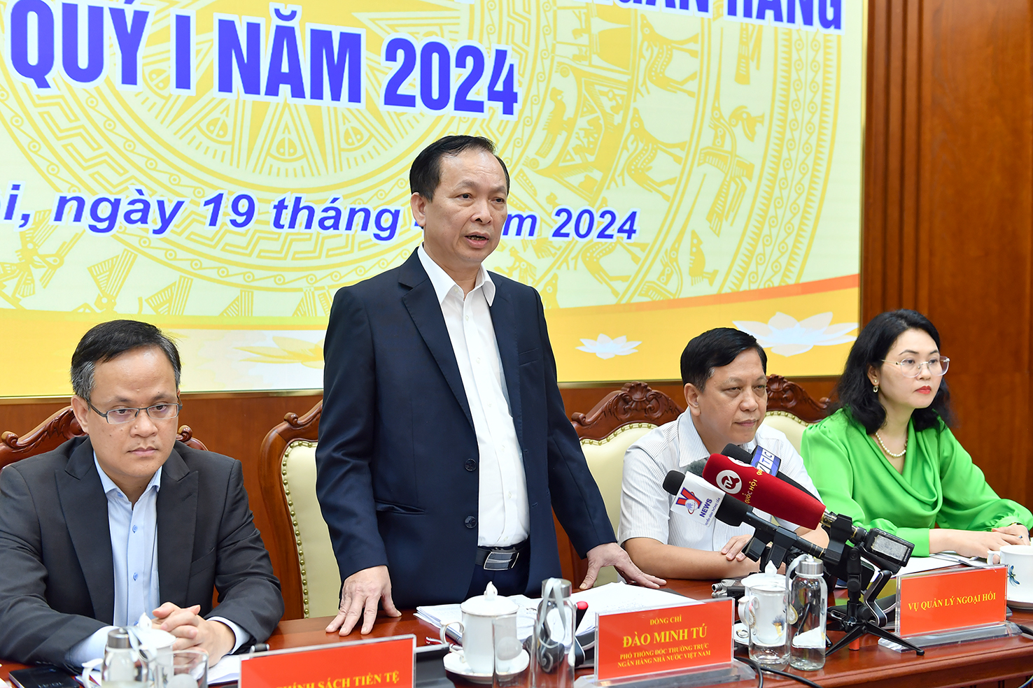 Tỉ gi&aacute; tăng 4,9%, Ng&acirc;n h&agrave;ng Nh&agrave; nước b&aacute;n ngoại tệ can thiệp- Ảnh 1.