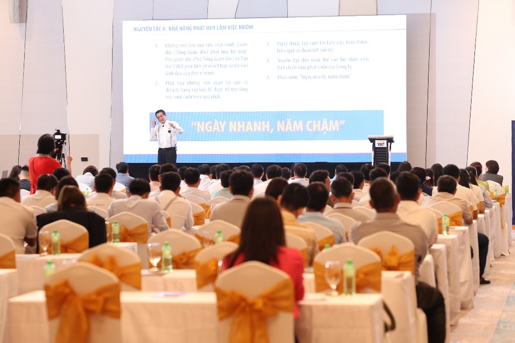 10 quy tắc điều h&agrave;nh doanh nghiệp của doanh nh&acirc;n Đặng Văn Th&agrave;nh- Ảnh 3.