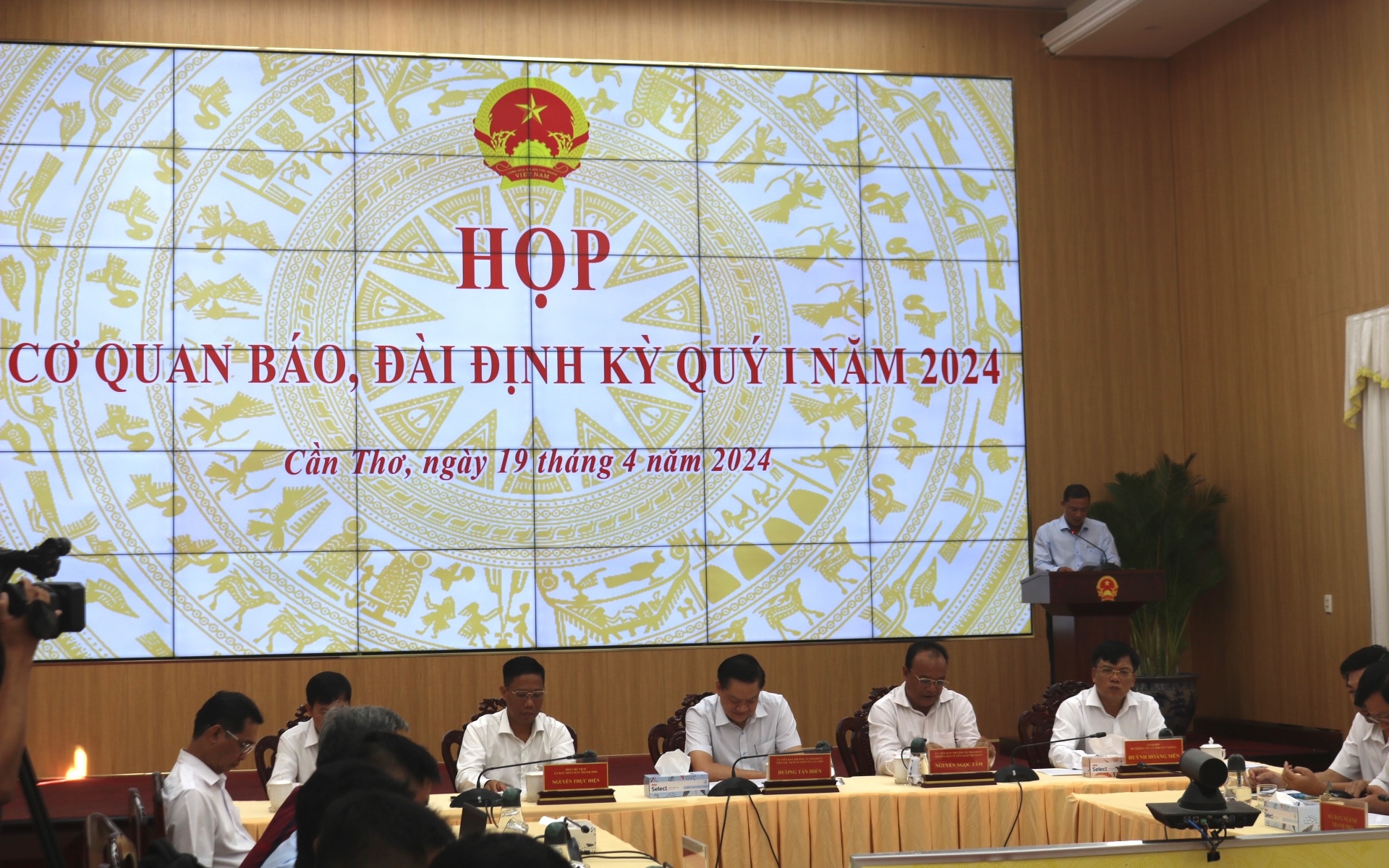 Cần Thơ: Sẽ ban hành lại quy chế họp báo sau nhiều ý kiến trái chiều

