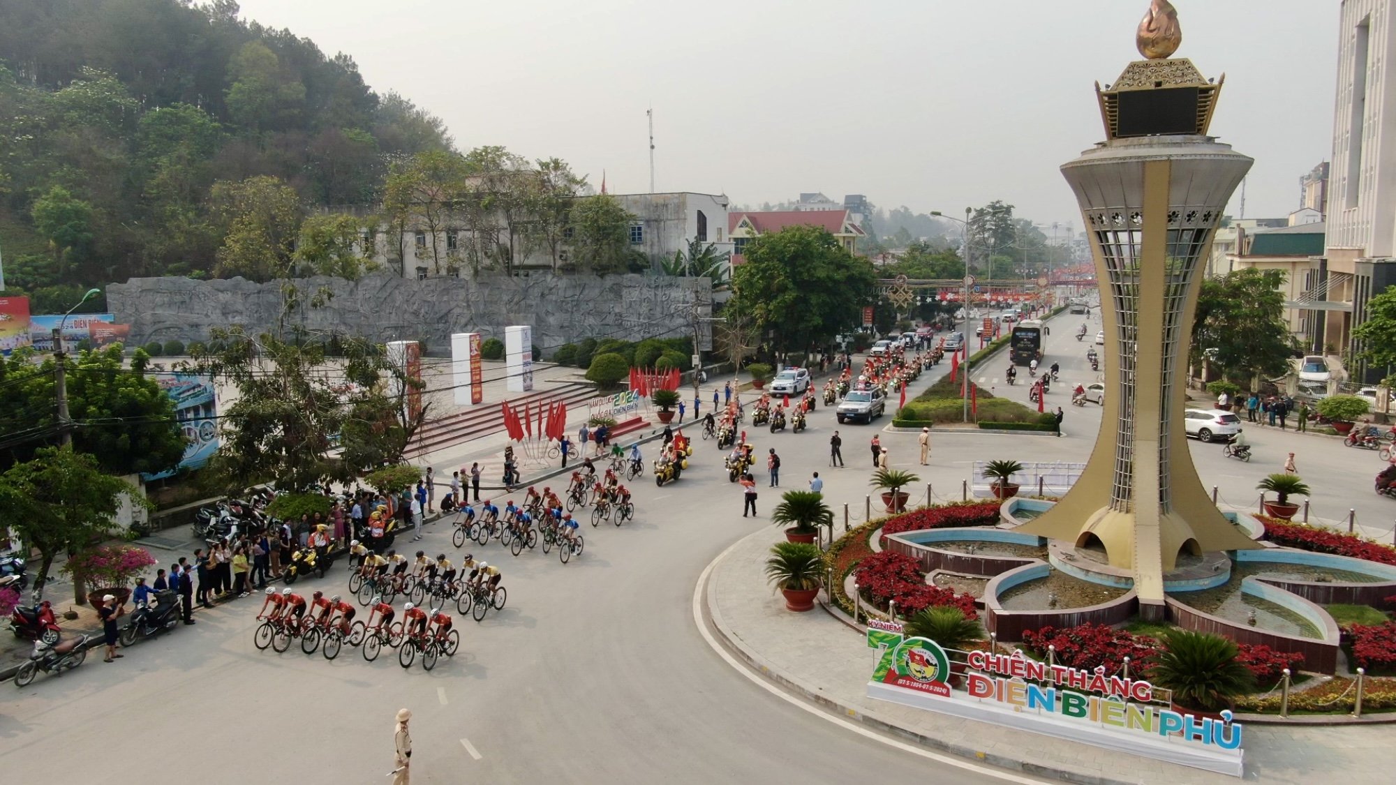 Nhiều hoạt động về nguồn trước thềm C&uacute;p truyền h&igrave;nh 2024- Ảnh 1.