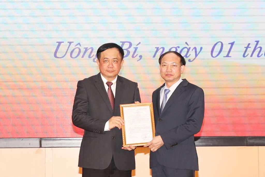 Điều động, chỉ định một Tổng Biên tập giữ chức Bí thư Thành ủy- Ảnh 1.