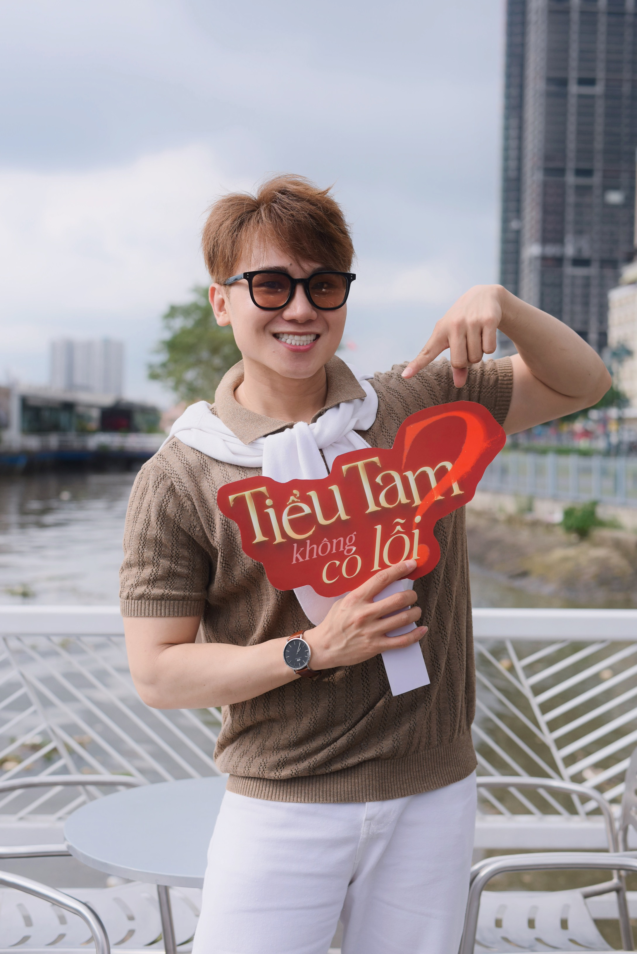 Nguyễn Phi Hùng trở lại màn ảnh,
