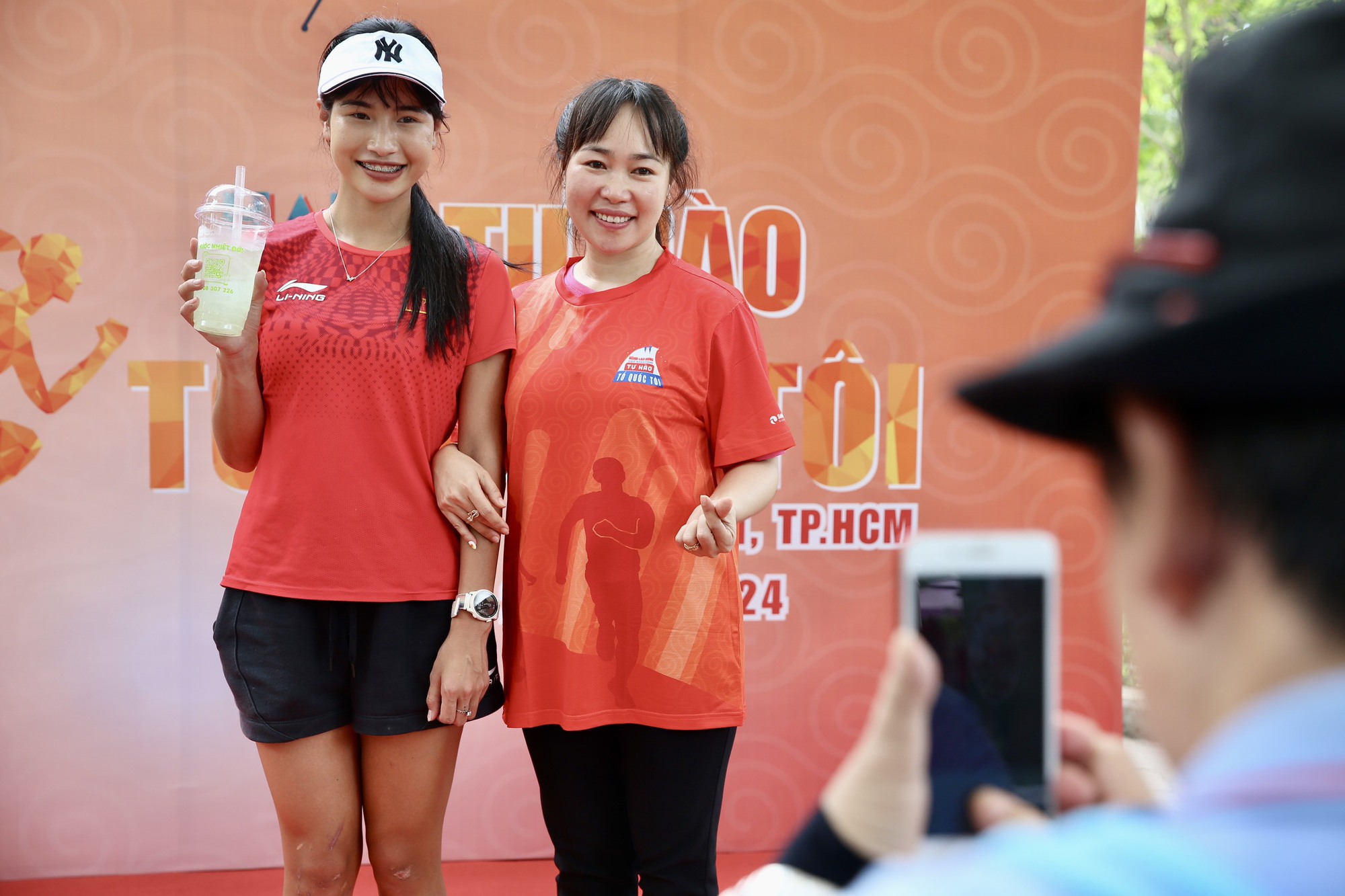 S&ocirc;i nổi buổi giao lưu "Runners hỏi, Coach trả lời" tại Giải half-marathon "Tự h&agrave;o Tổ quốc t&ocirc;i"- Ảnh 8.