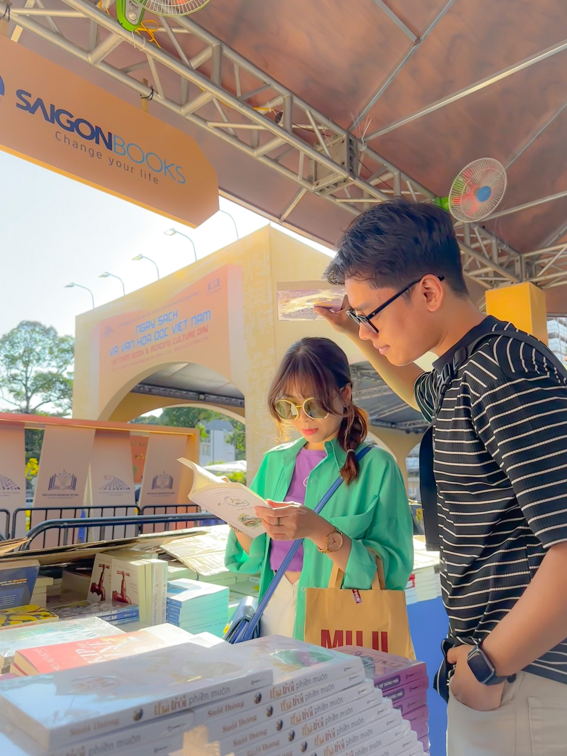 TP HCM: Cuối tuần sôi nổi với Ngày Sách và Văn hóa đọc - Ảnh 8.
