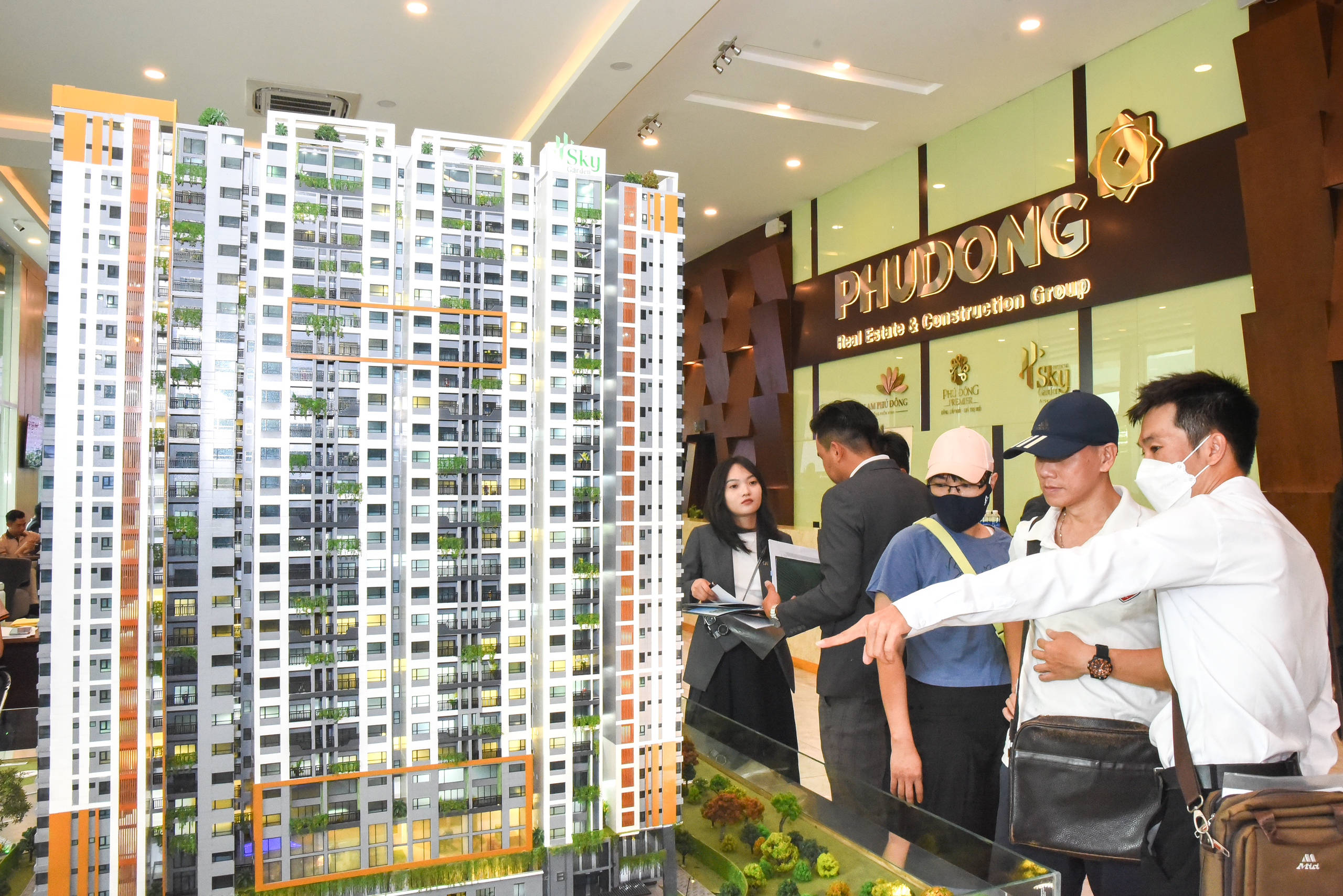 Thanh toán 20% đến khi nhận nhà, Phú Đông SkyOne tạo giải pháp để người trẻ sớm an cư- Ảnh 1.