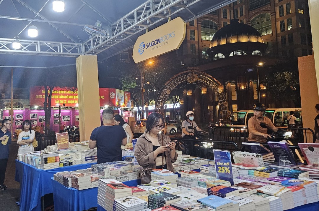 TP HCM: Cuối tuần sôi nổi với Ngày Sách và Văn hóa đọc - Ảnh 9.