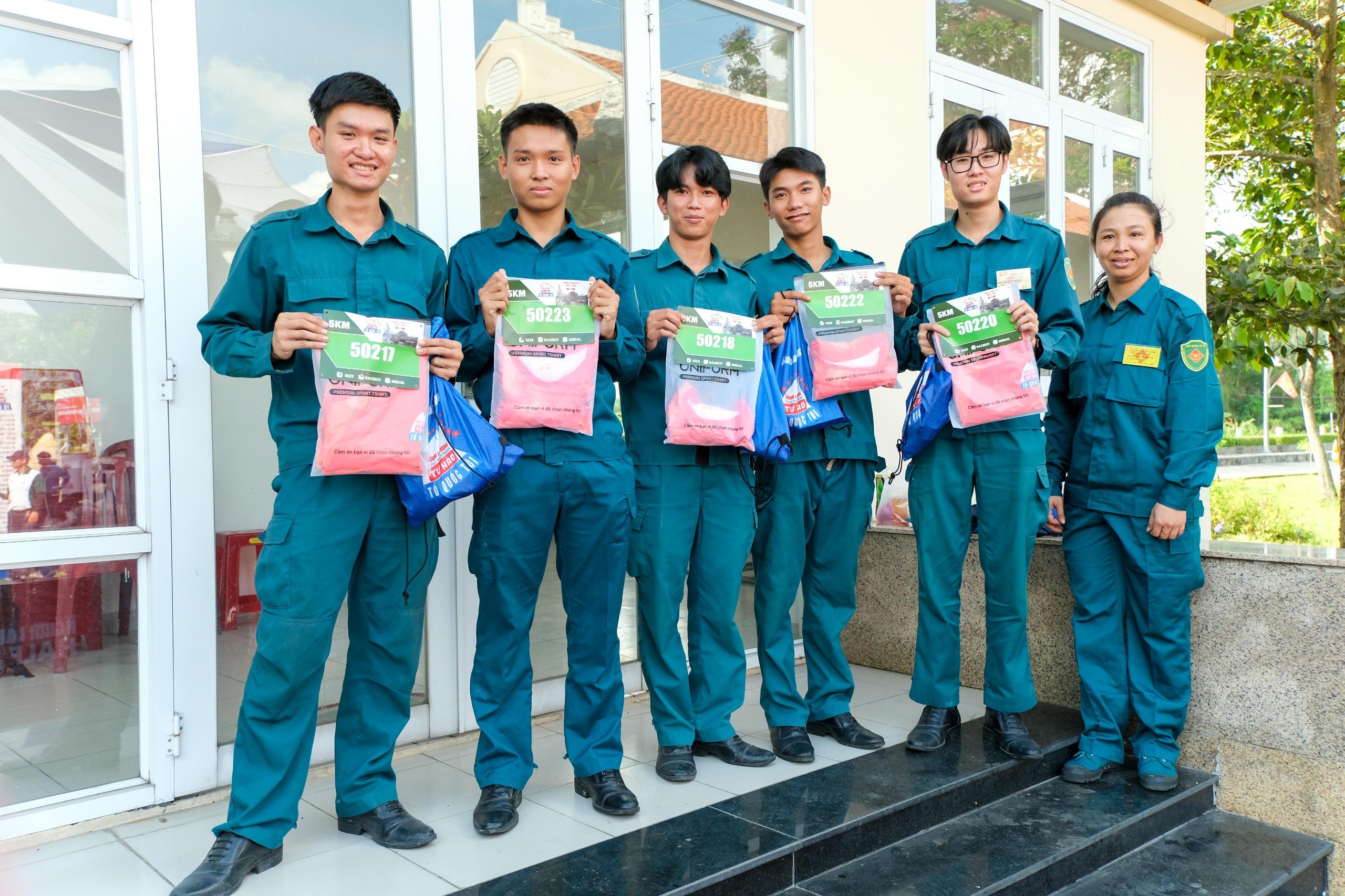 Hàng ngàn runner háo hức chờ tranh tài Giải half-marathon