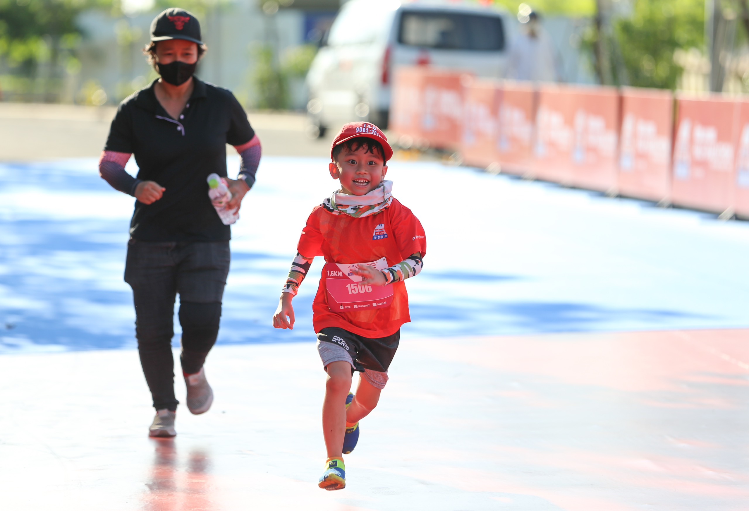C&aacute;c cung bậc cảm x&uacute;c của runner nh&iacute; Giải half-marathon "Tự h&agrave;o Tổ quốc t&ocirc;i"- Ảnh 14.