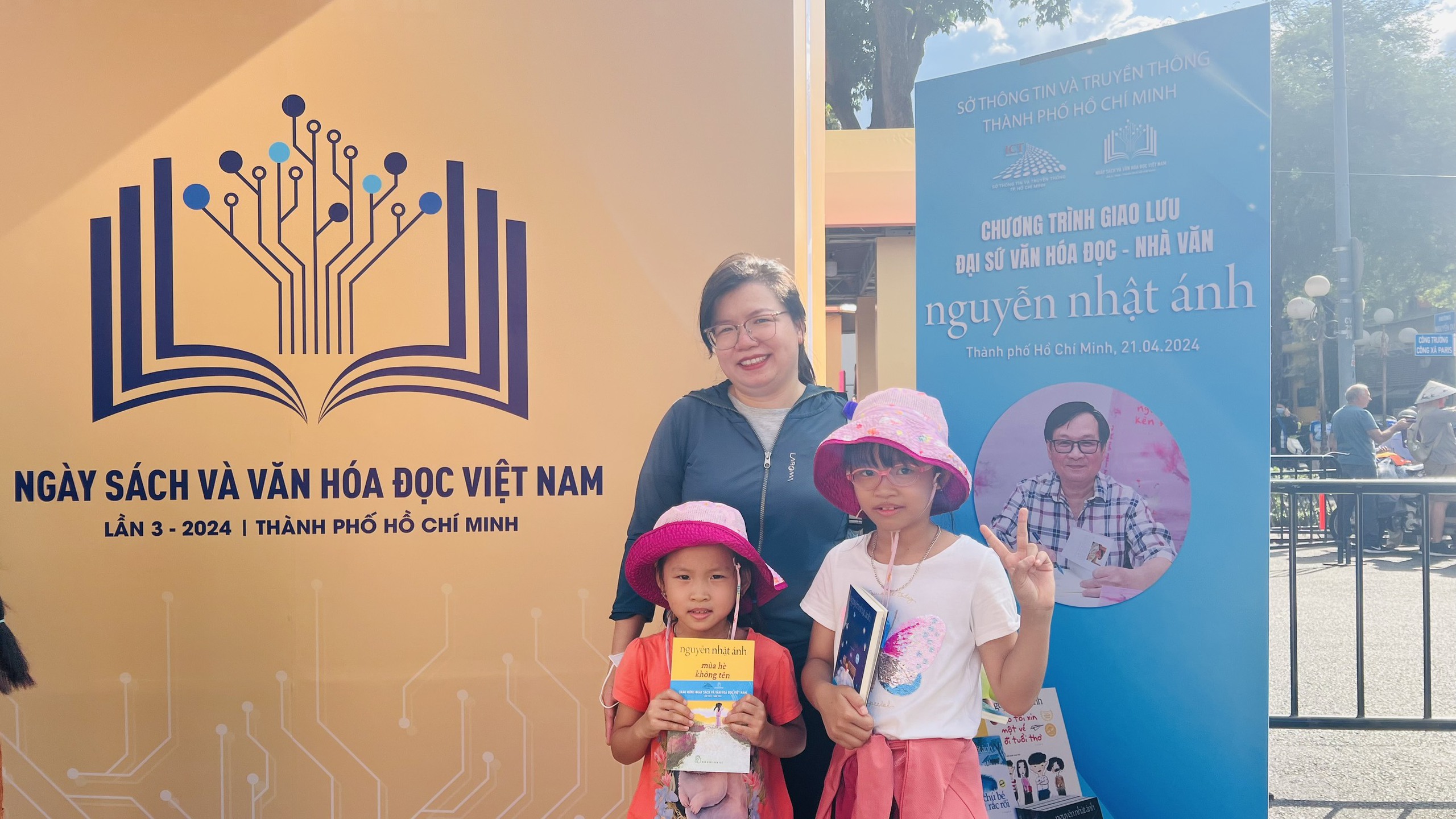 Tác giả