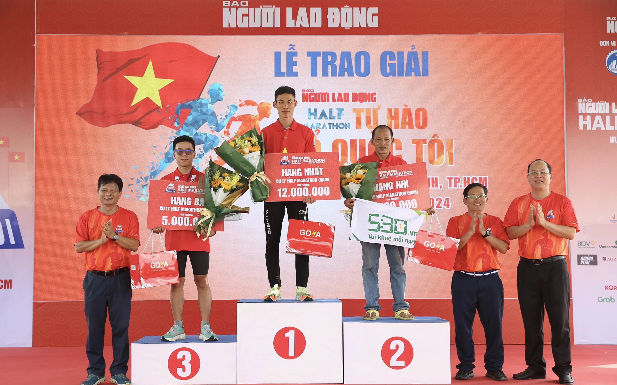 Những runner về đích sớm ở Giải half-marathon “Tự hào Tổ quốc tôi”