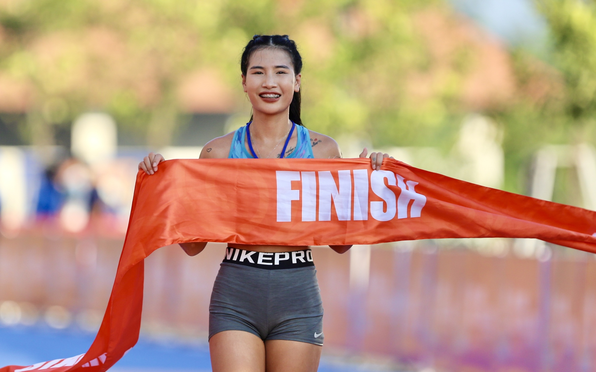 Giải half-marathon &ldquo;Tự h&agrave;o Tổ quốc t&ocirc;i&rdquo;: Hạnh ph&uacute;c, vinh dự khi gi&agrave;nh chiến thắng