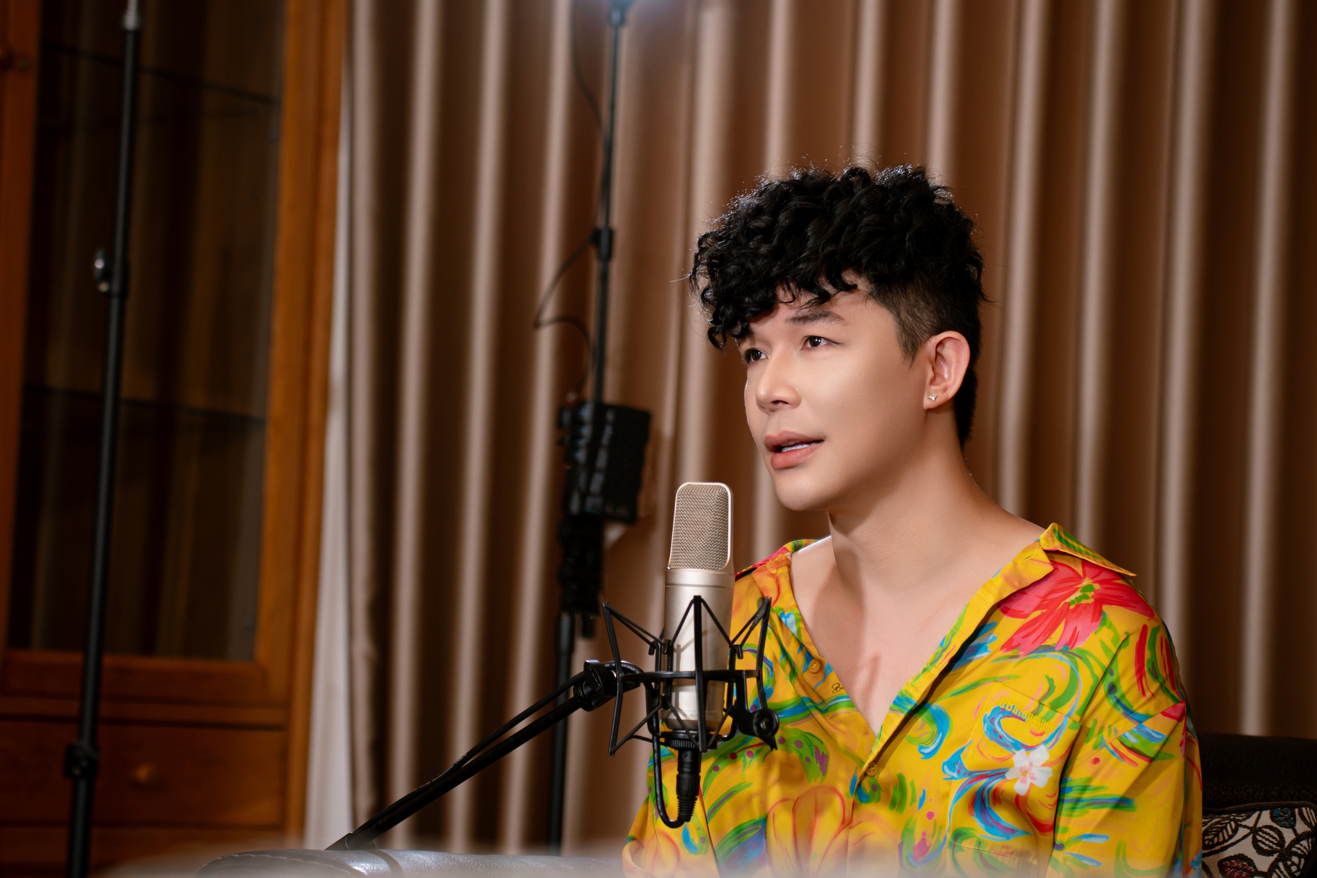 Nathan Lee làm rõ tin đồn bị thần kinh- Ảnh 2.