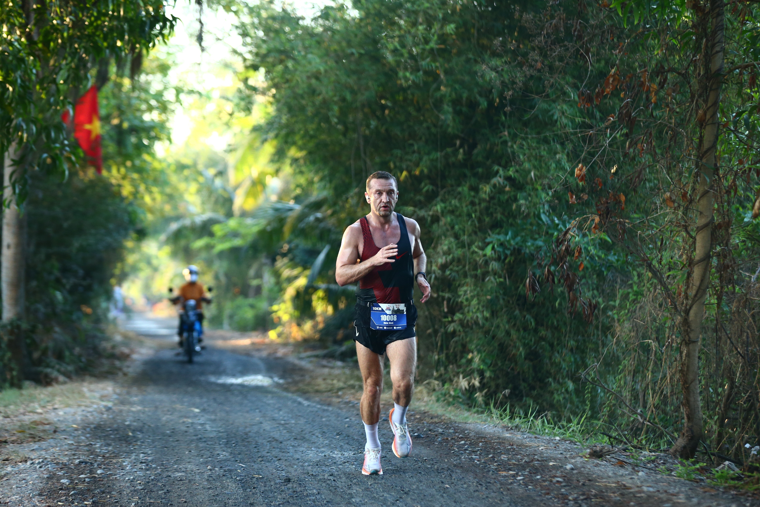 Những khoảnh khắc đáng nhớ tại giải Giải half-marathon “Tự hào Tổ quốc tôi”- Ảnh 9.
