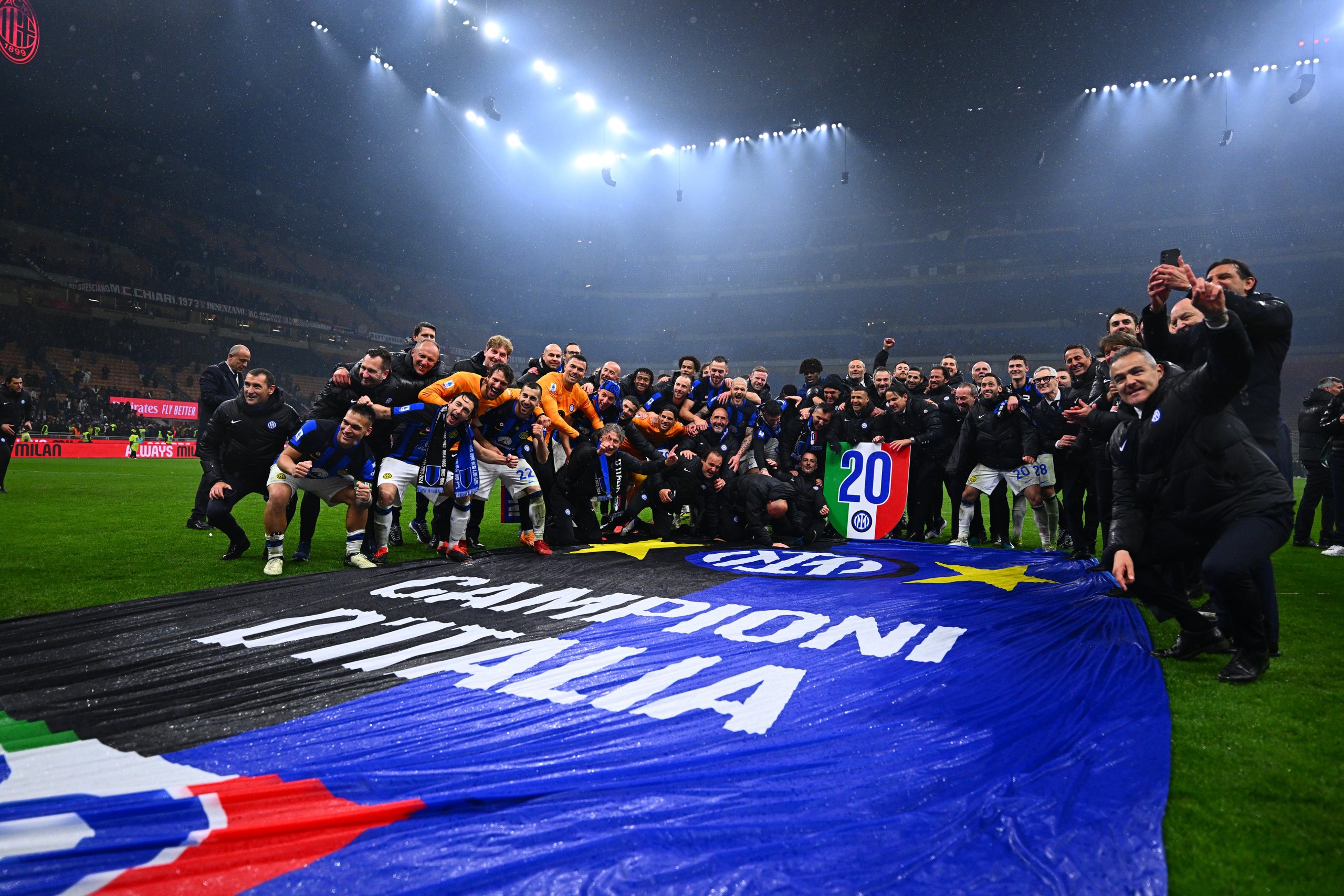 Danh hiệu Scudetto đặc biệt của HLV Simone Inzaghi- Ảnh 1.