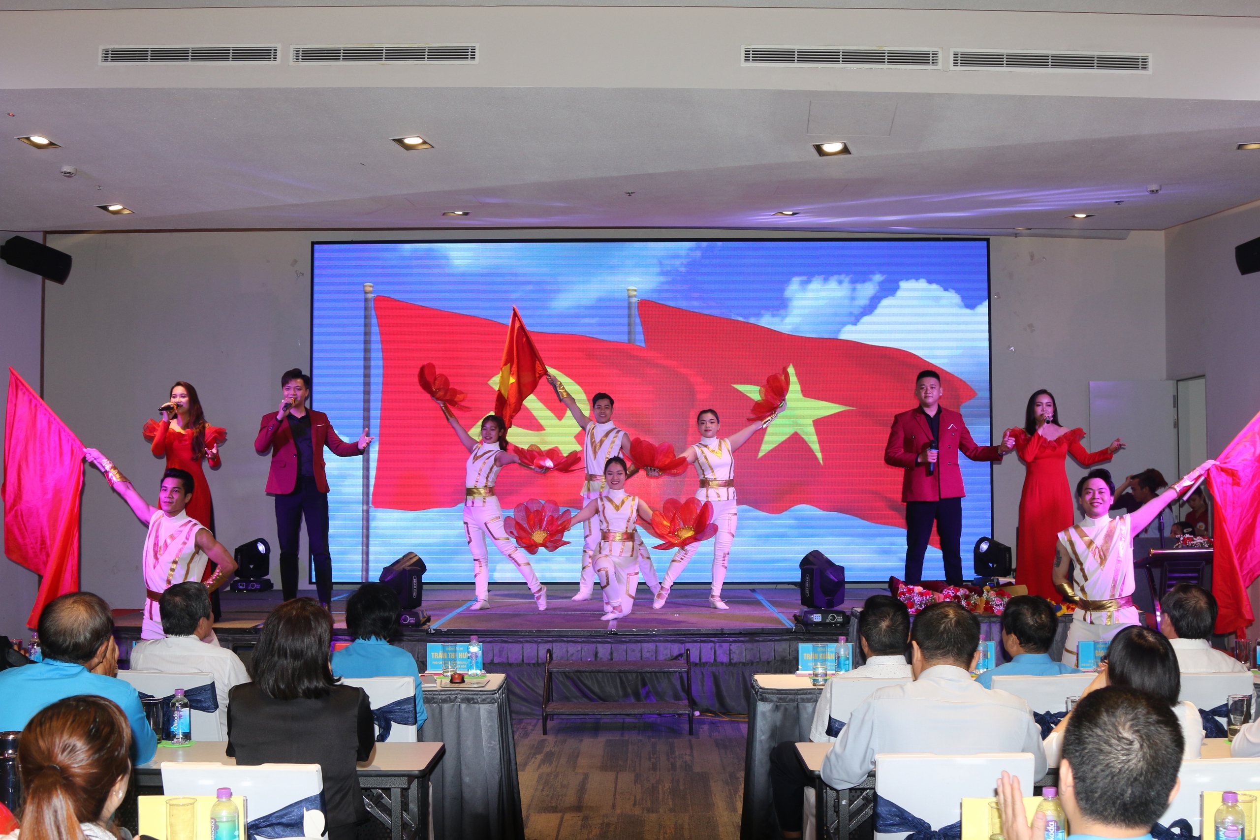 Nha Trang tổ chức hội thi an toàn vệ sinh viên giỏi
- Ảnh 4.