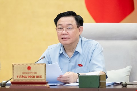 Chủ tịch QH Vương Đình Huệ: Trạm dừng nghỉ cao tốc hợp lý giúp lái xe phục hồi thể chất, tinh thần- Ảnh 1.