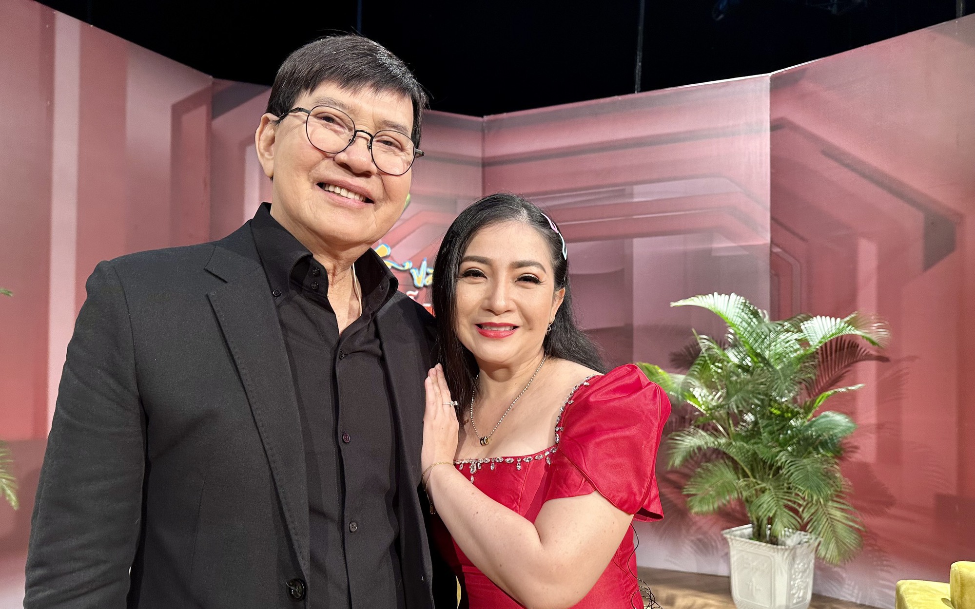 Vì sao NSND Thanh Điền nhận NSND Mỹ Hằng làm con nuôi?