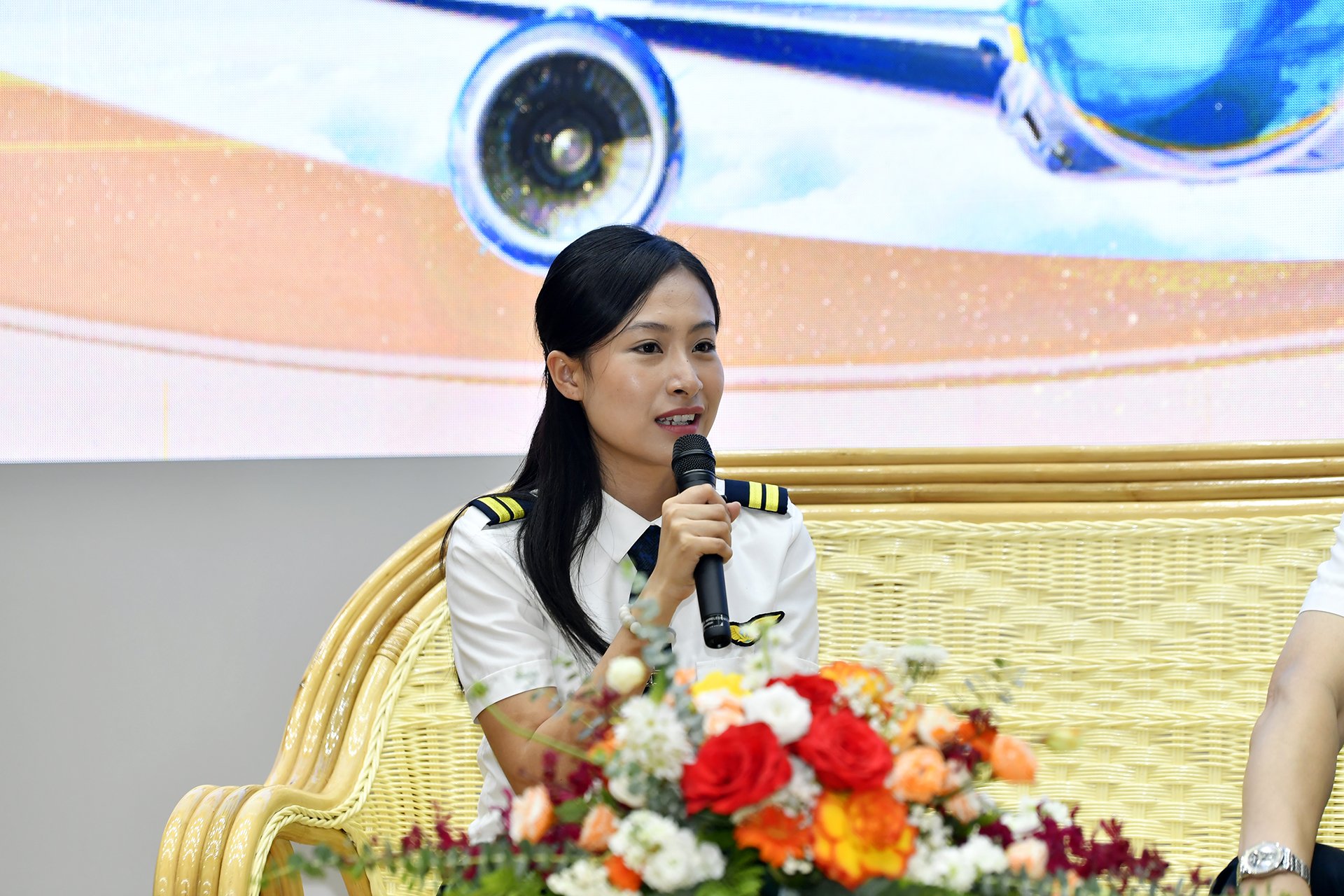 Nguyên phi công Đoàn bay 919 kể về giây phút sinh tử giữa không trung- Ảnh 11.