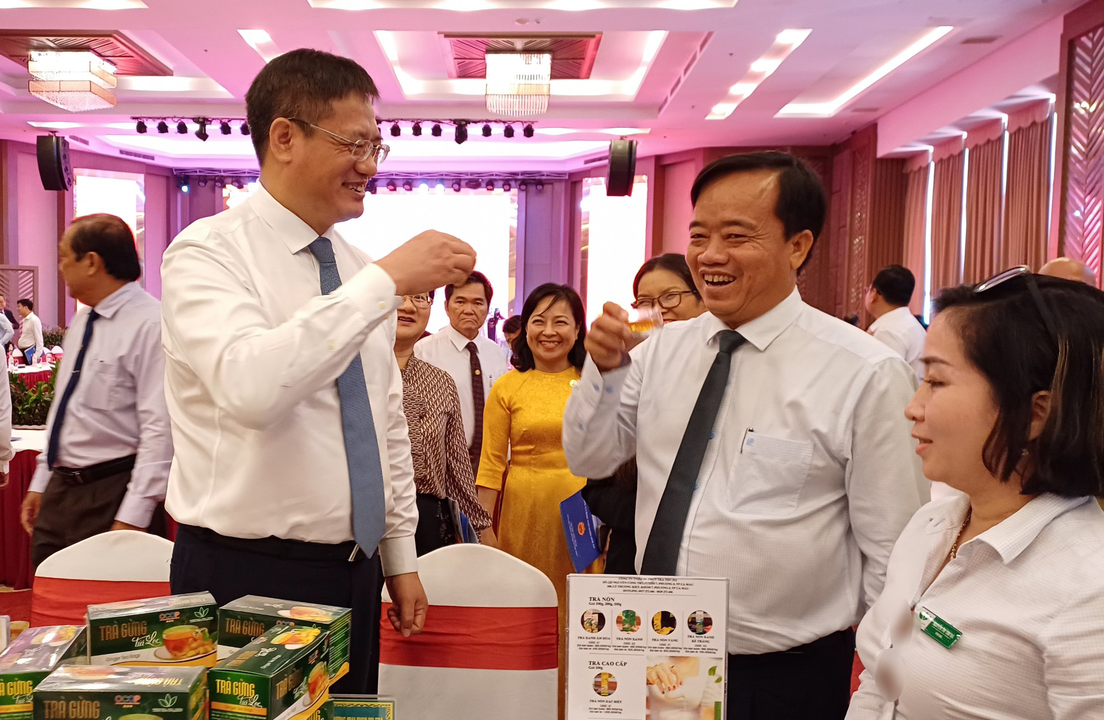 Chủ tịch UBND tỉnh Cà Mau nói về hợp tác với các đối tác Trung Quốc- Ảnh 2.