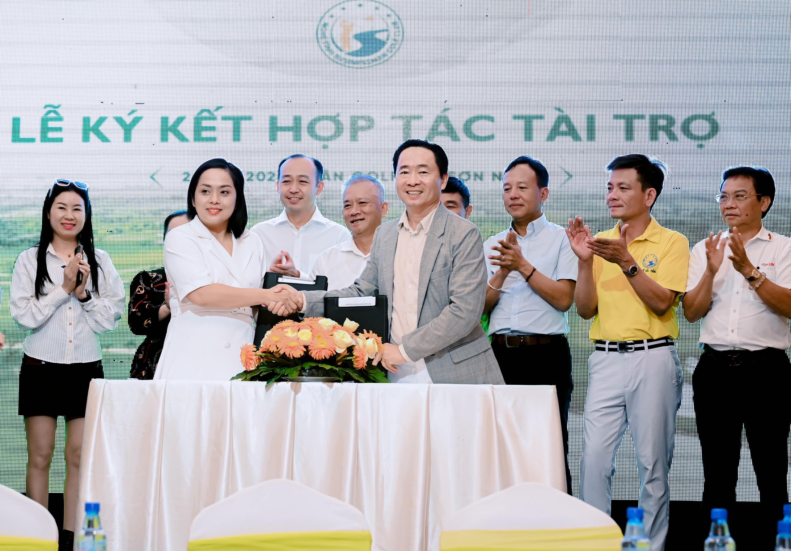 C&acirc;u lạc bộ Golf Doanh nh&acirc;n Nghệ Tĩnh tổ chức giải kỷ niệm ng&agrave;y sinh Hồ Chủ tịch- Ảnh 3.