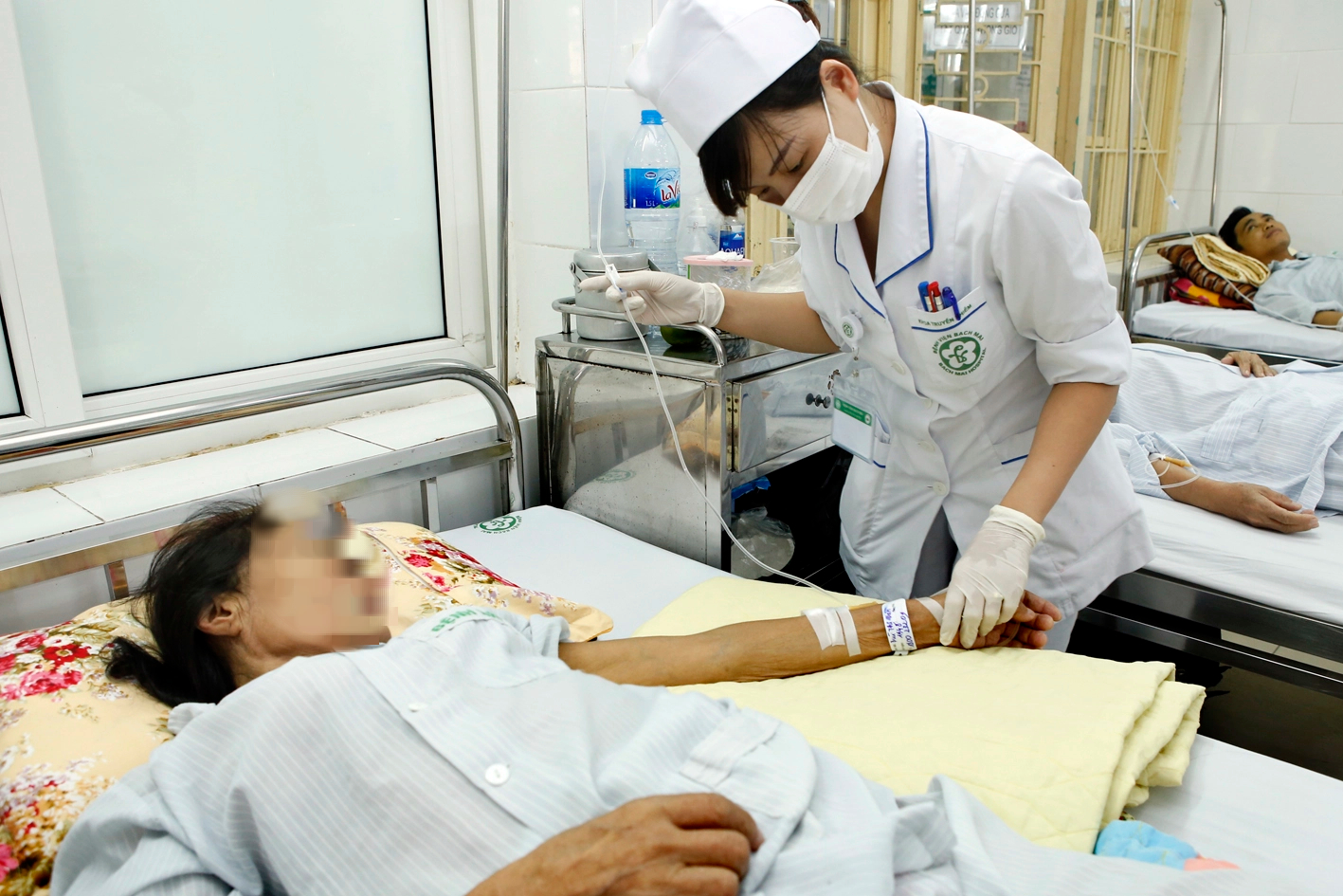 Bộ Y tế y&ecirc;u cầu kh&ocirc;ng giấu giếm sự cố y khoa- Ảnh 1.