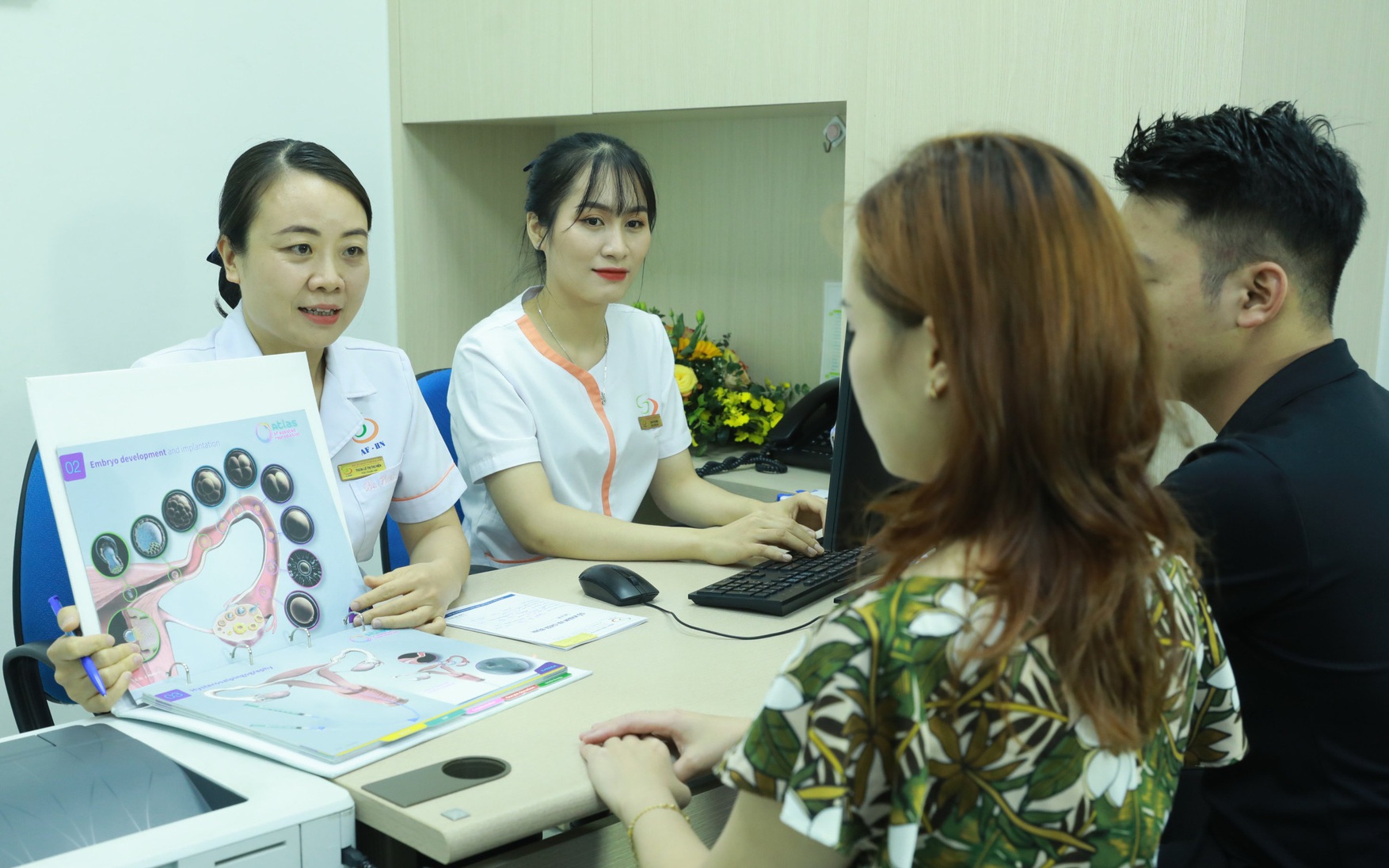 "Thủ phạm" khiến vợ chồng trẻ hiếm muộn nhiều năm