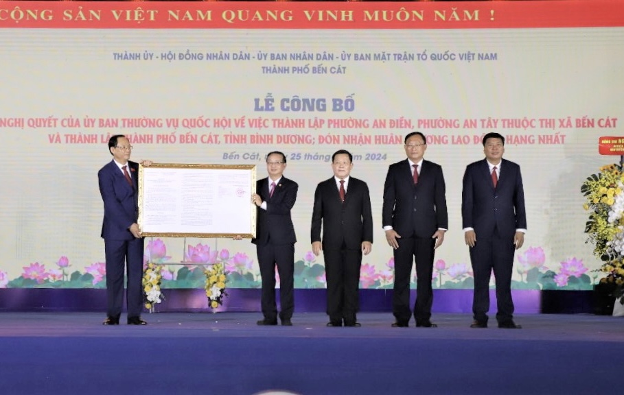 B&igrave;nh Dương: Bến C&aacute;t l&ecirc;n th&agrave;nh phố- Ảnh 1.