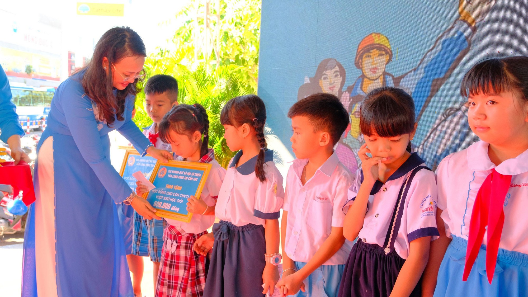 Cần Thơ: Nhiều hoạt động &yacute; nghĩa trong Th&aacute;ng C&ocirc;ng nh&acirc;n- Ảnh 1.