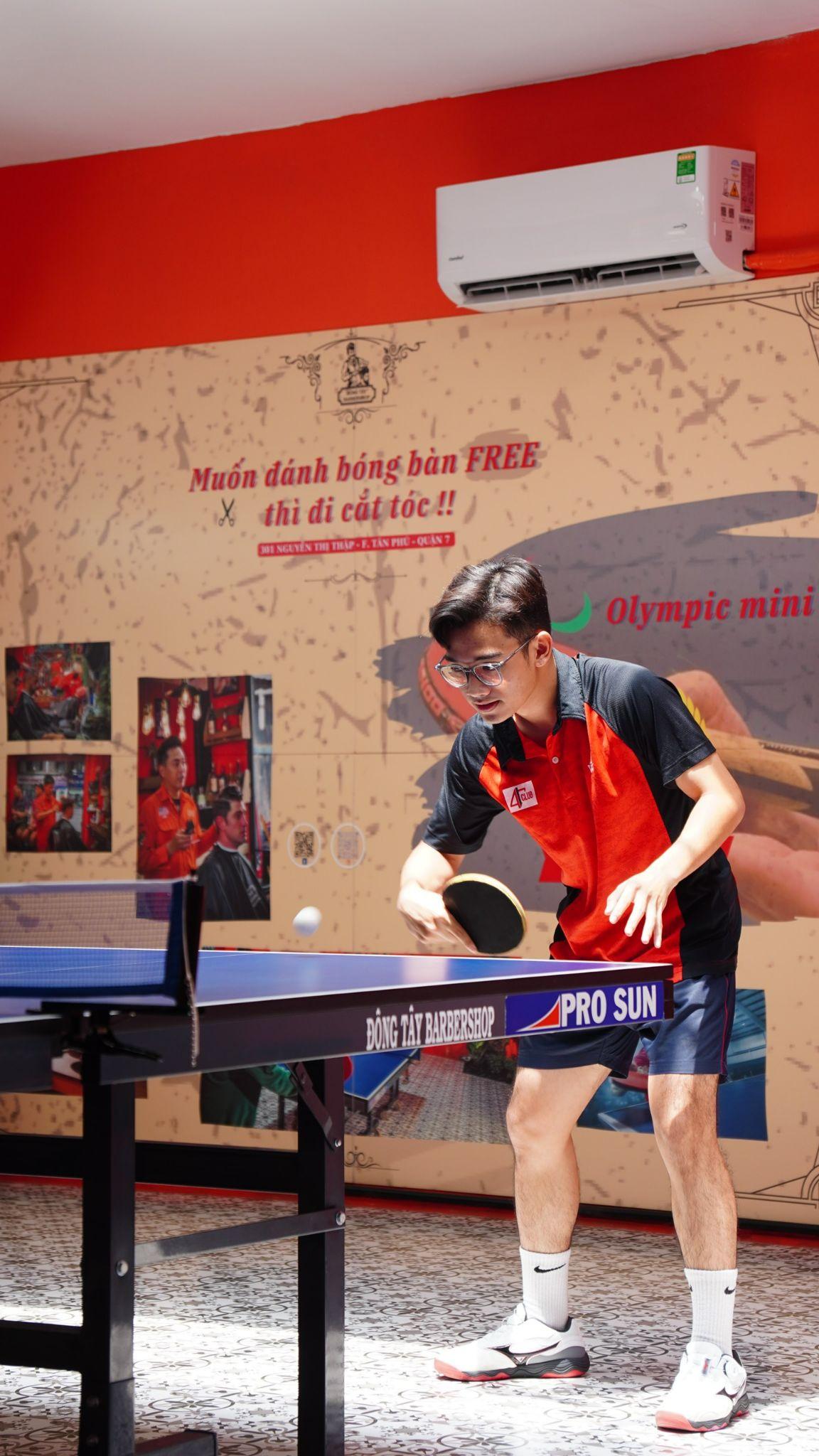 Giải b&oacute;ng b&agrave;n Đ&ocirc;ng T&acirc;y Barbershop: Kết nối cộng đồng, kh&aacute;m ph&aacute; t&agrave;i năng- Ảnh 2.