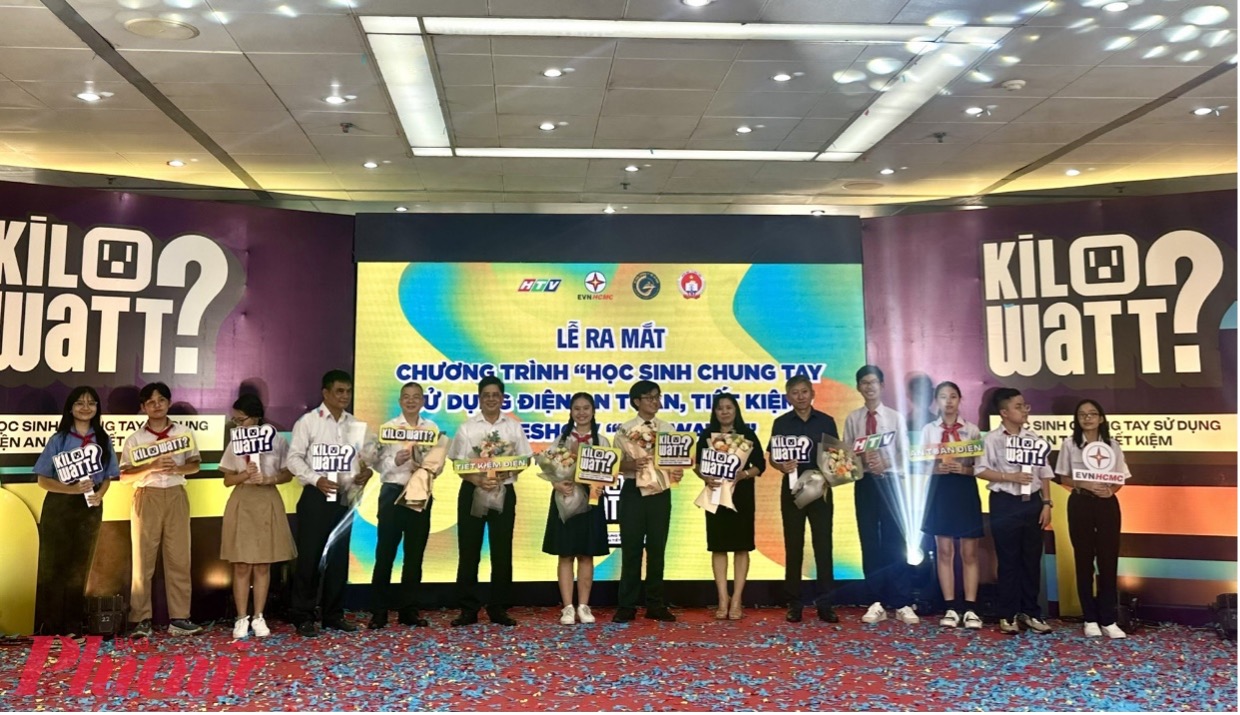 Ngành điện TP HCM phối hợp HTV9 làm gameshow về sử dụng điện an toàn, tiết kiệm cho học sinh- Ảnh 1.
