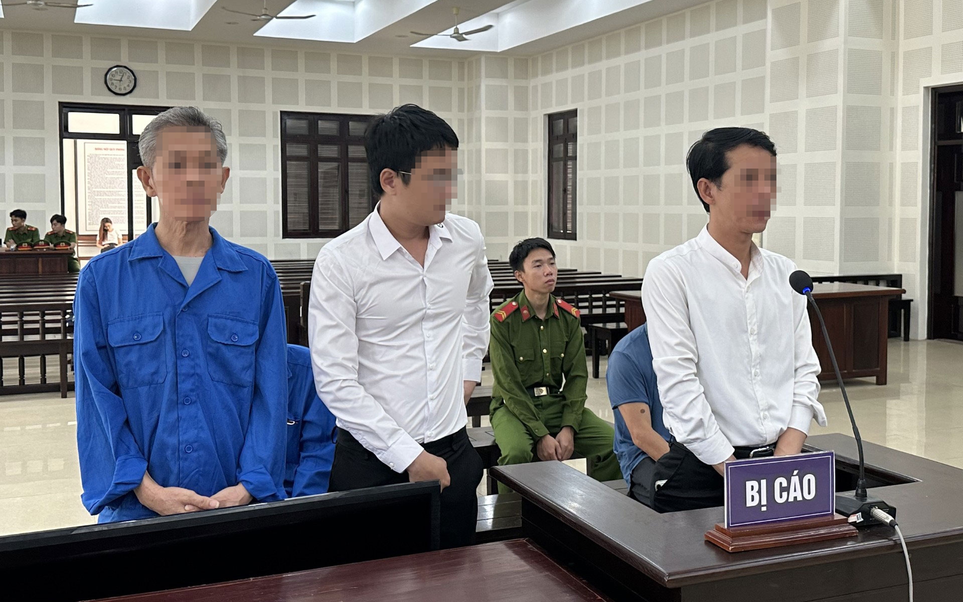 B&agrave;i học đắt gi&aacute; khi đ&ograve;i nợ
