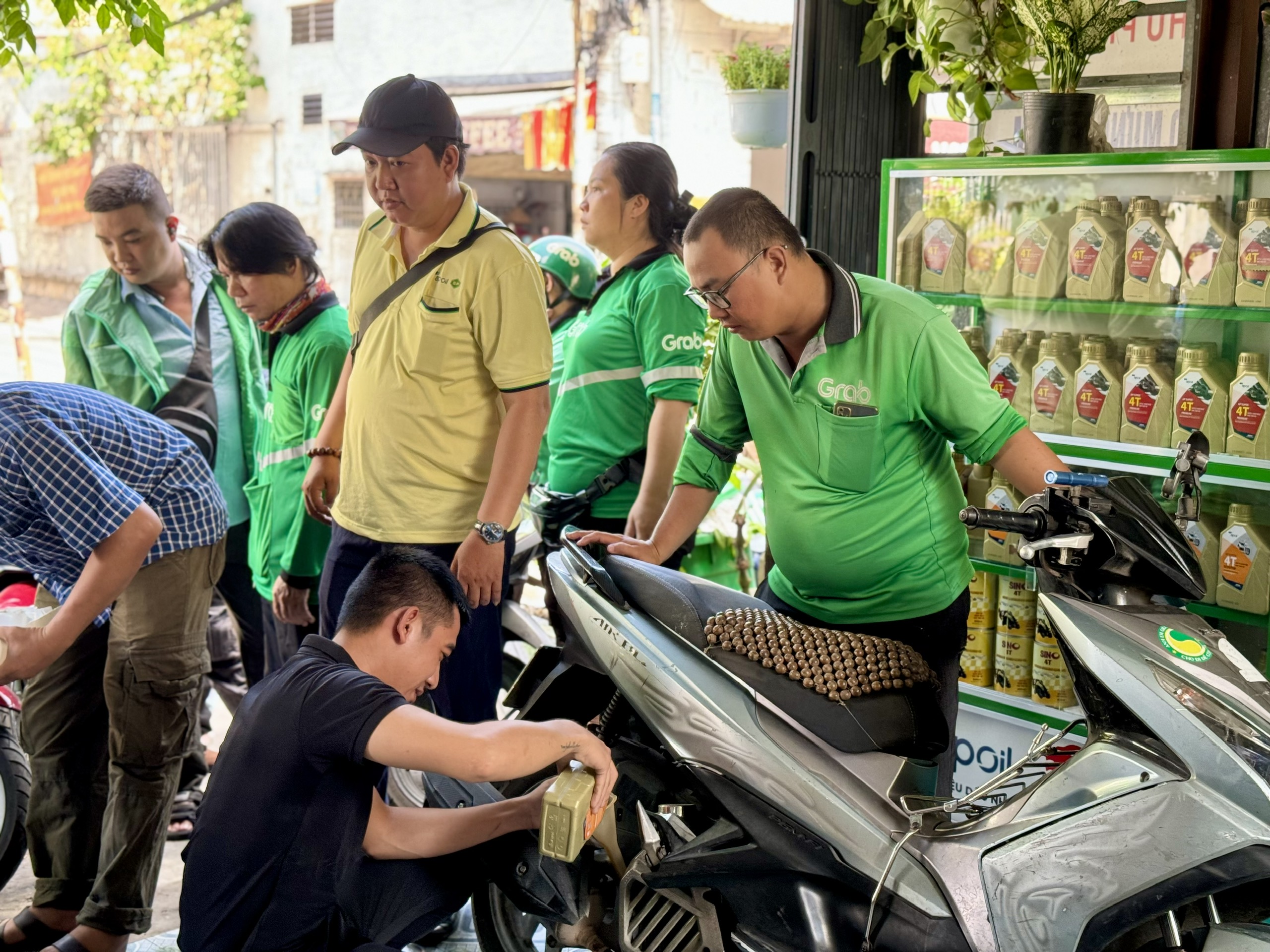 Độc đ&aacute;o m&ocirc; h&igrave;nh "Điểm dừng ch&acirc;n" d&agrave;nh cho đo&agrave;n vi&ecirc;n nghiệp đo&agrave;n xe &ocirc;m- Ảnh 2.
