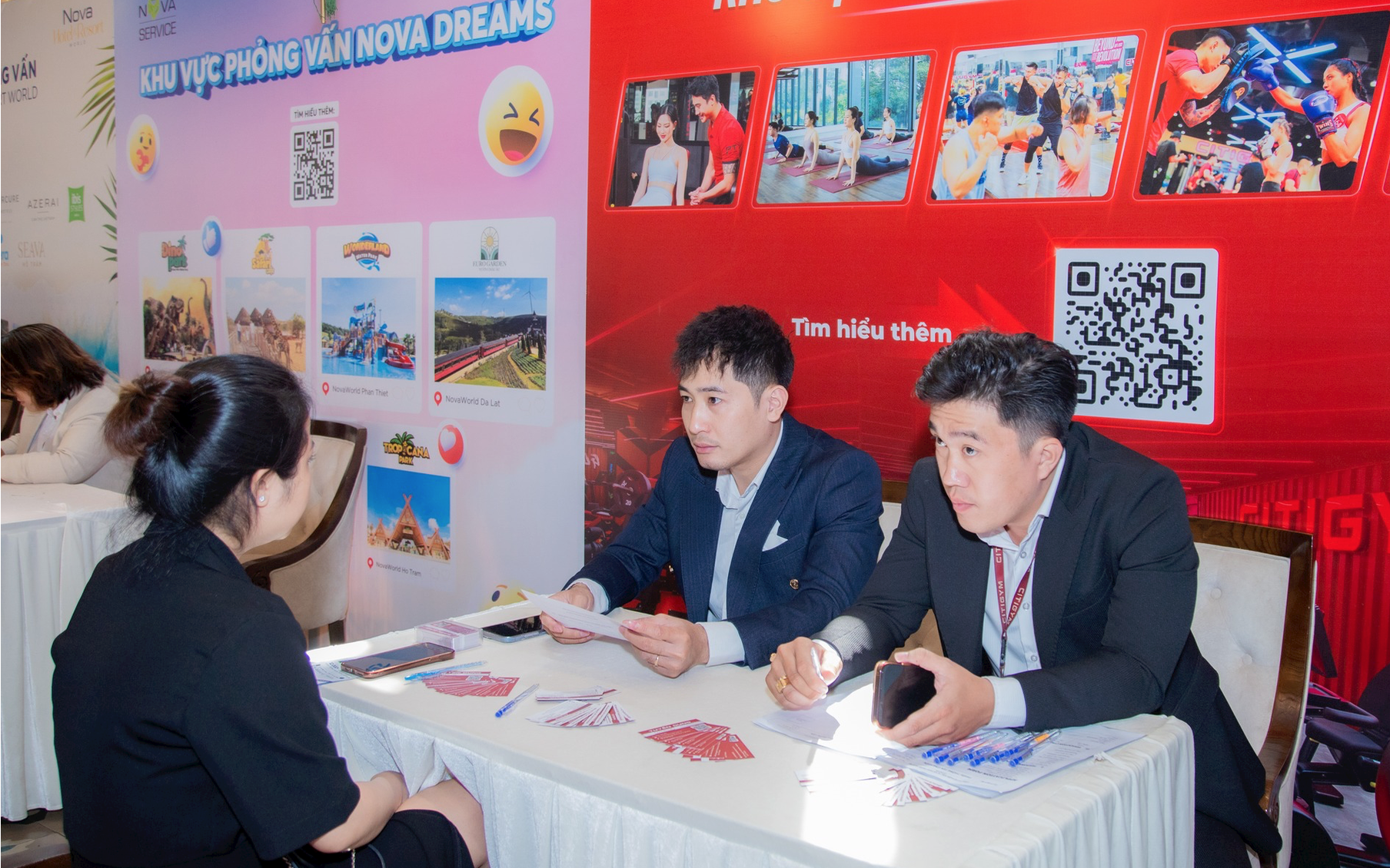 Nhộn nhịp tuyển dụng nhân sự