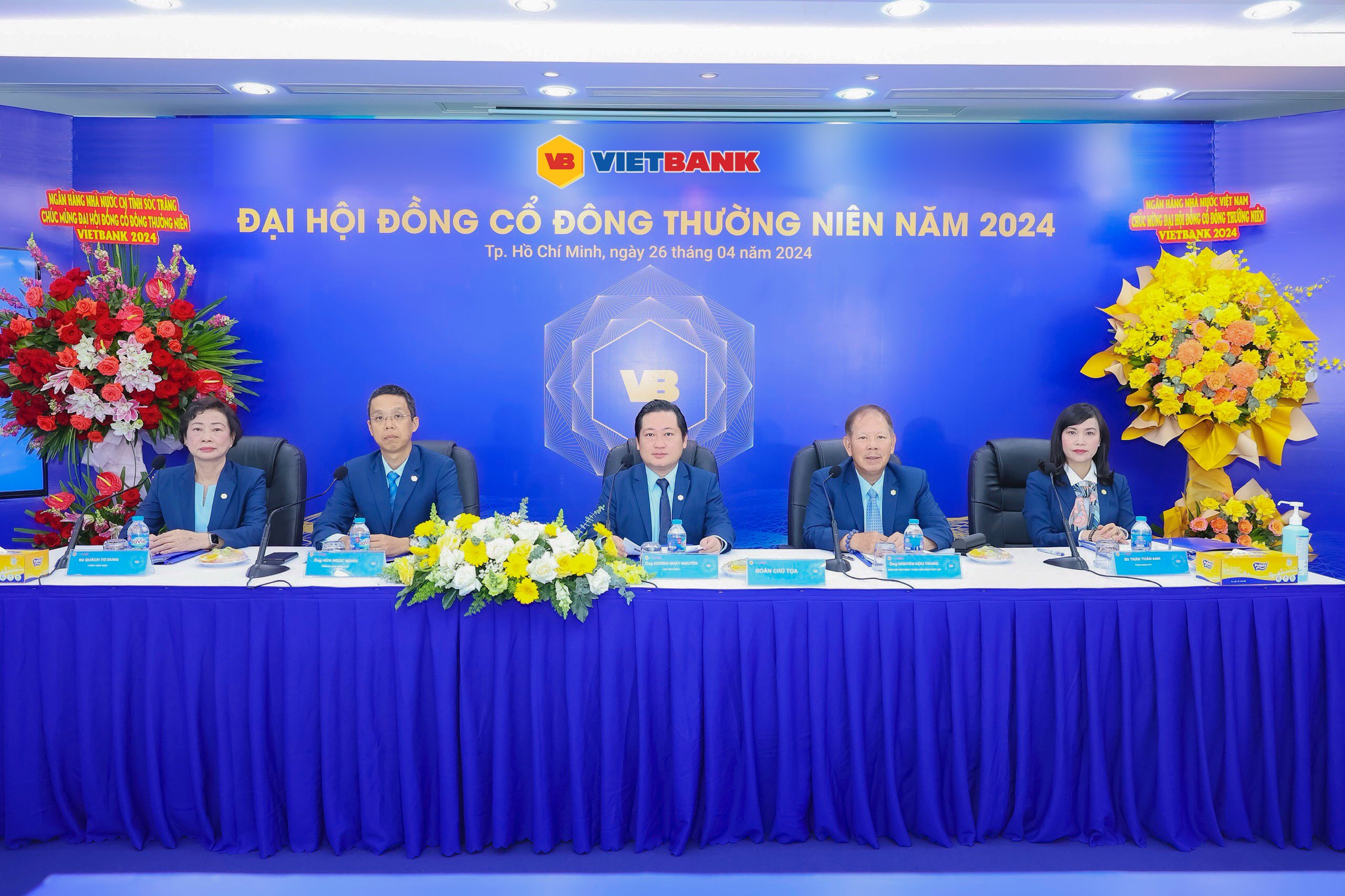 Nhiều ngân hàng lại biến động “ghế nóng”- Ảnh 2.
