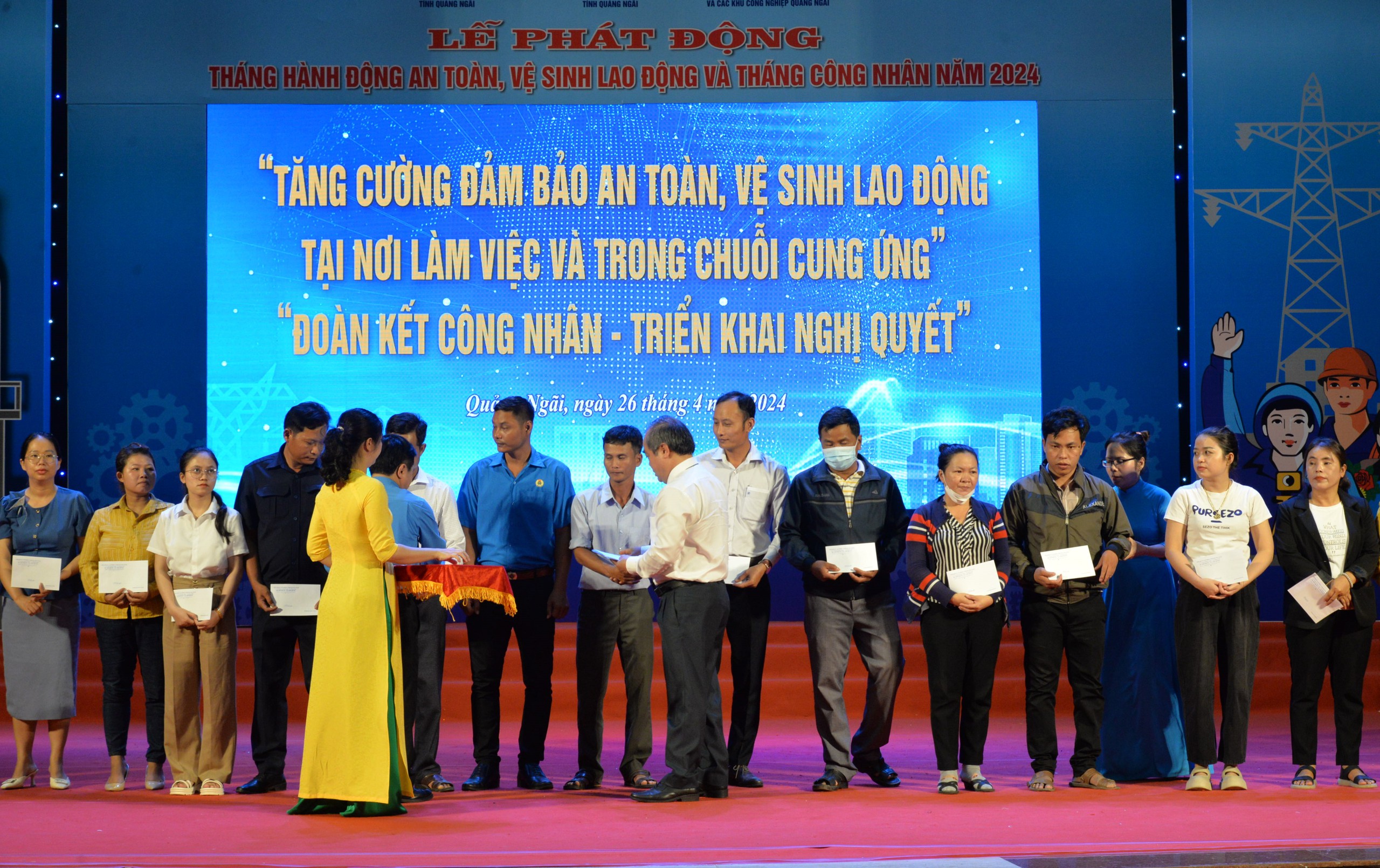 Quảng Ng&atilde;i: Ph&aacute;t động Th&aacute;ng h&agrave;nh động về an to&agrave;n, vệ sinh lao động v&agrave; Th&aacute;ng C&ocirc;ng nh&acirc;n năm 2024 - Ảnh 2.