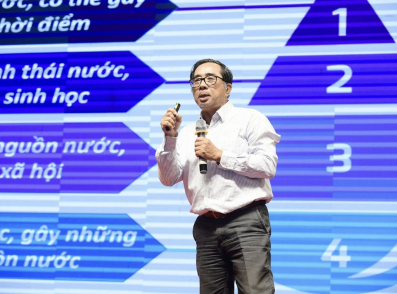 Cần có giải pháp "thuận thiên" để giữ an ninh nguồn nước
- Ảnh 2.