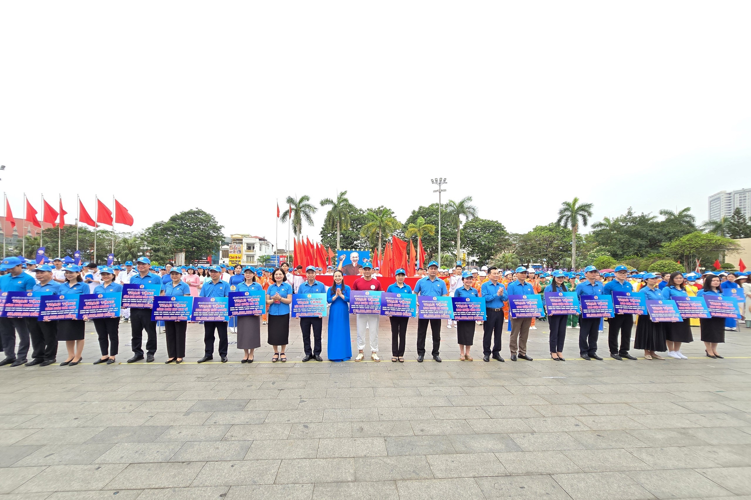 Phát động Tháng Công nhân, Tháng hành động về an toàn vệ sinh lao động- Ảnh 3.
