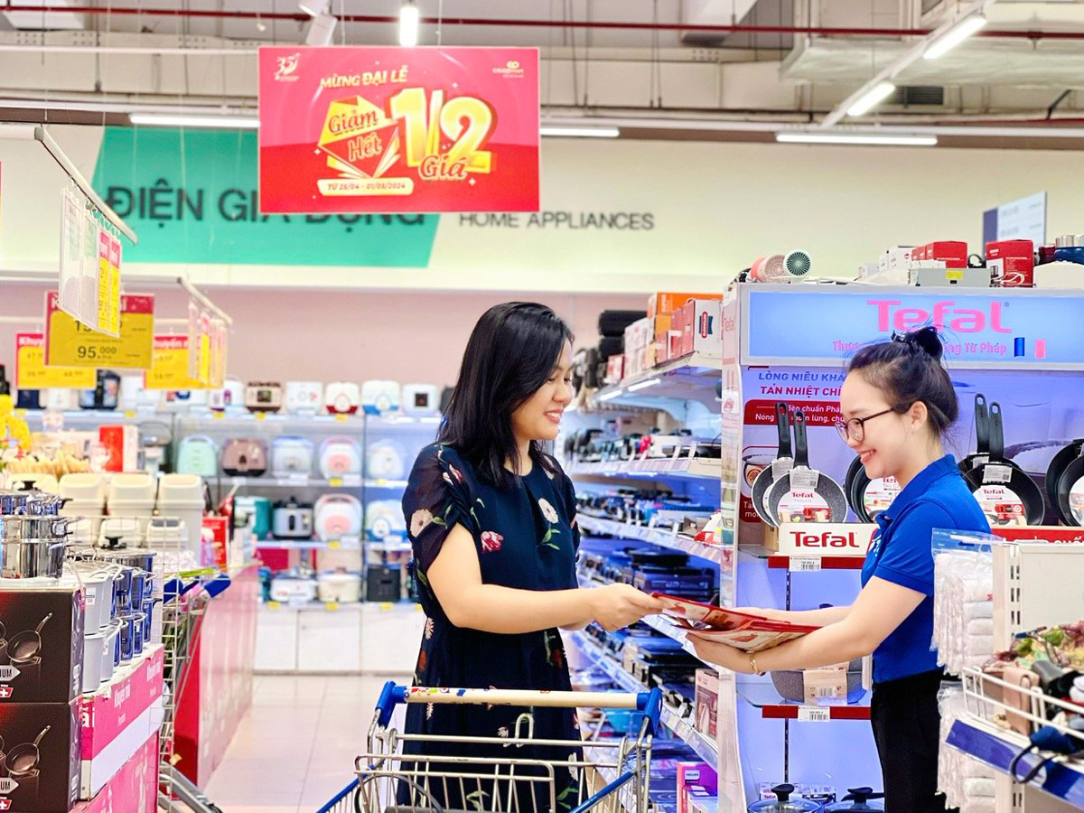 Ng&ocirc;i sao HTX khuyến m&atilde;i mừng đại lễ- Ảnh 12.