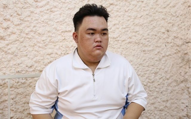 Bắt tạm giam nam thanh niên đăng ảnh “nóng” của người khác lên Facebook