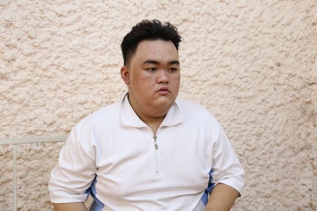 Bắt tạm giam nam thanh ni&ecirc;n đăng ảnh &ldquo;n&oacute;ng&rdquo; của người kh&aacute;c l&ecirc;n Facebook- Ảnh 1.