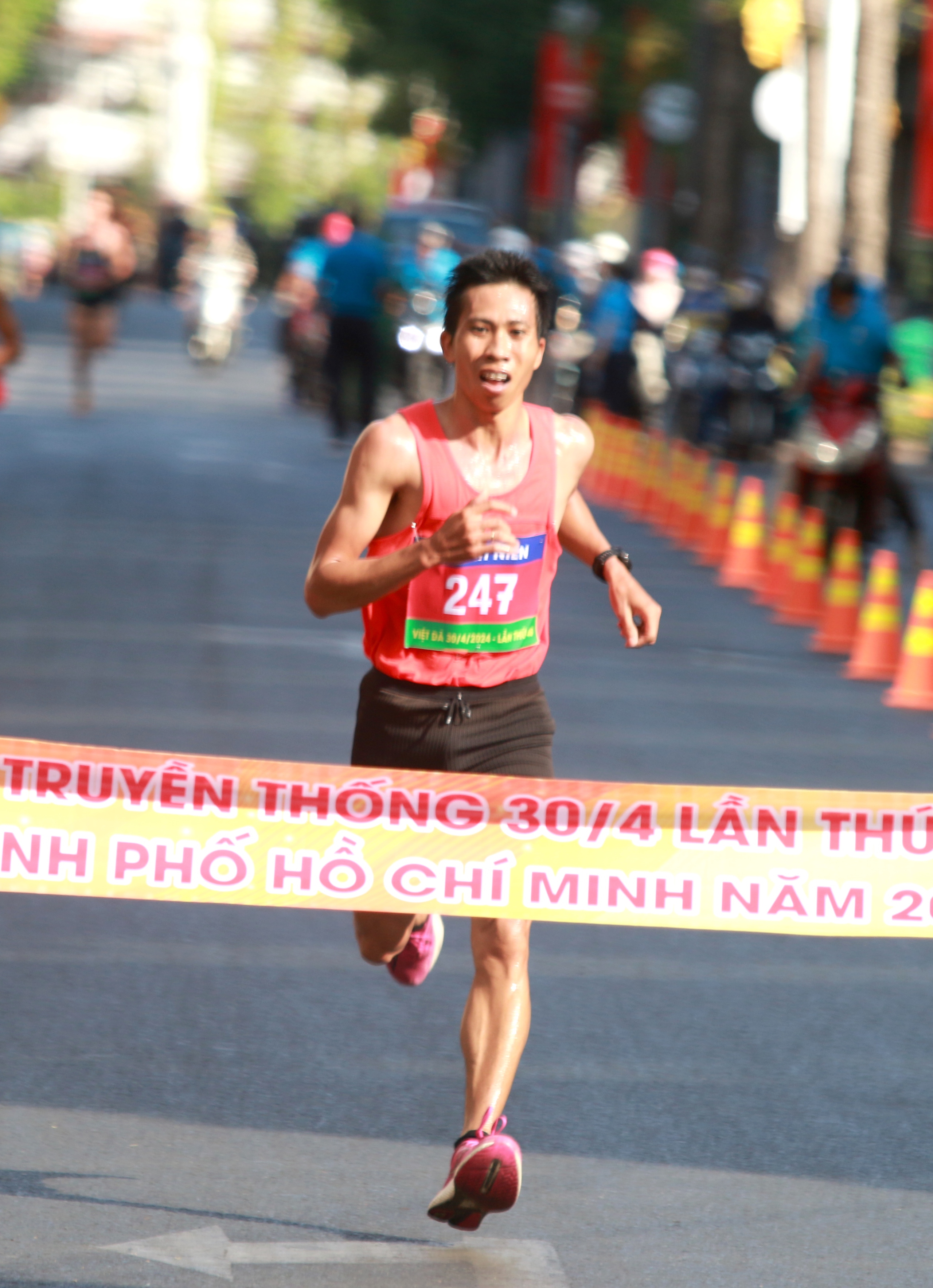 Quận 5 nhất toàn đoàn Giải Việt dã truyền thống 30-4 TP HCM- Ảnh 8.
