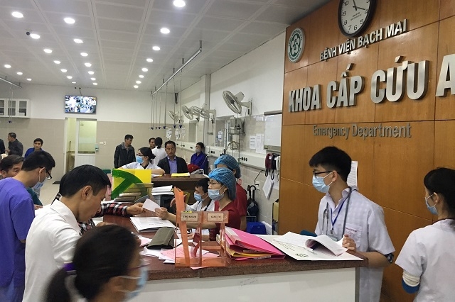 BHYT ở tuyến dưới, l&agrave;m sao để hưởng đ&uacute;ng tuyến khi chữa bệnh ở trung ương?- Ảnh 1.