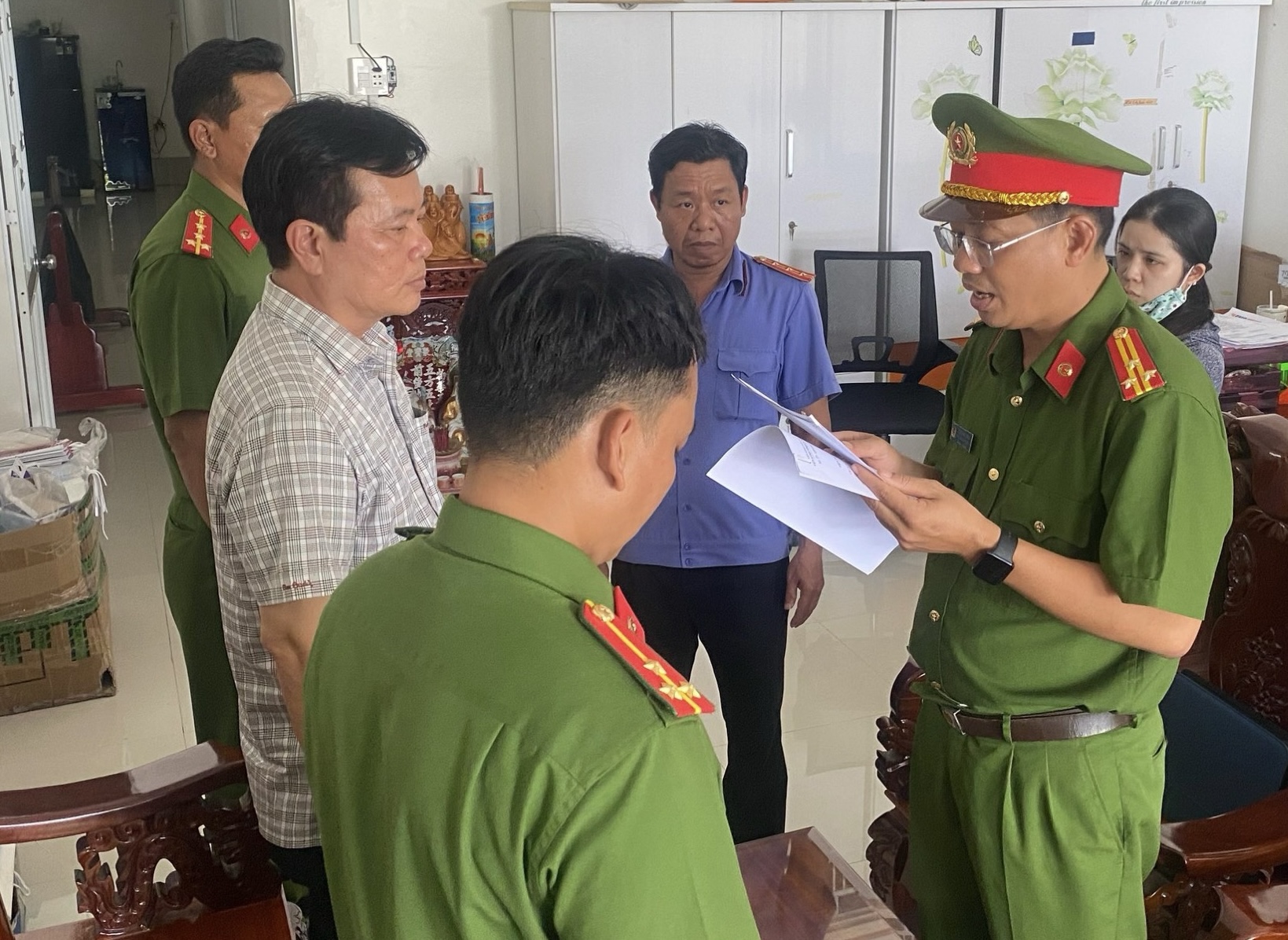 Khởi tố gi&aacute;m đốc 2 c&ocirc;ng ty ở C&agrave; Mau- Ảnh 1.