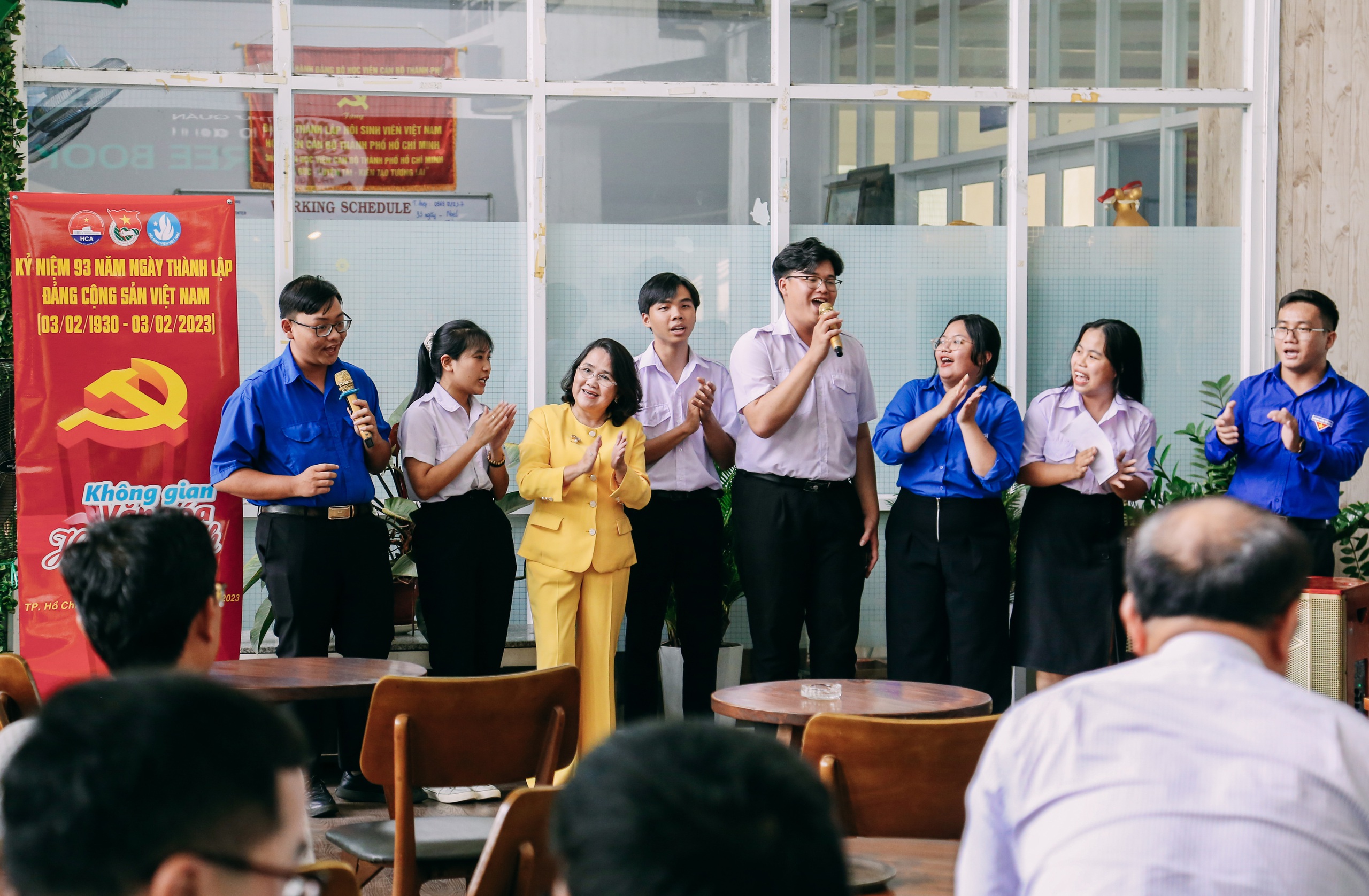 Kh&ocirc;ng gian Văn h&oacute;a Hồ Ch&iacute; Minh hiện hữu trong tim nh&acirc;n d&acirc;n TP HCM- Ảnh 4.